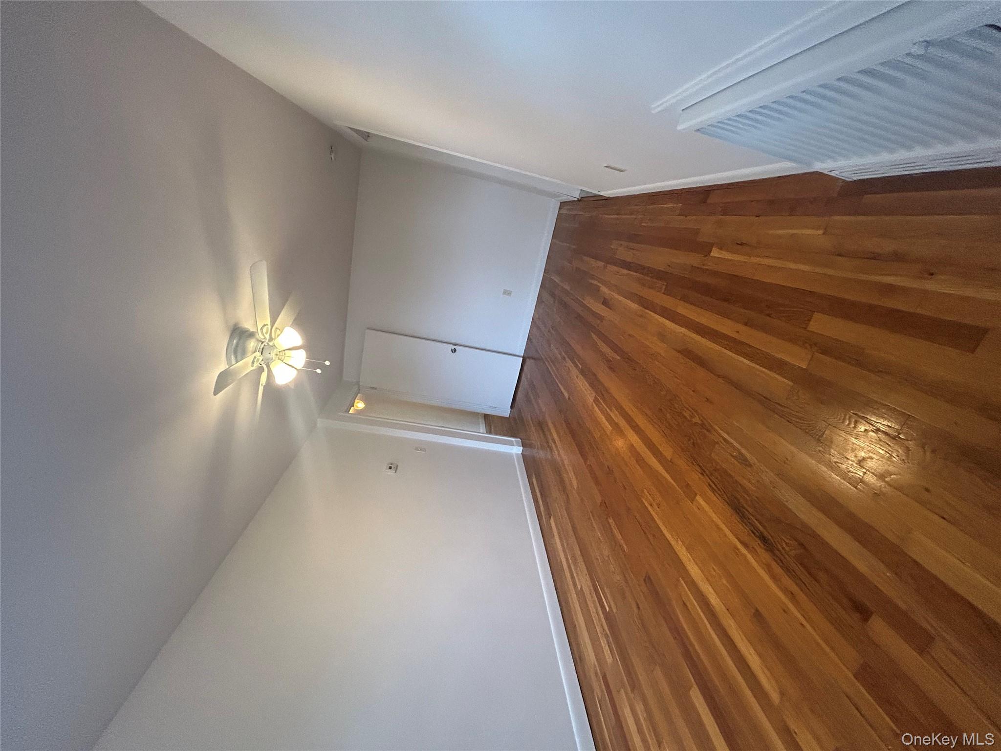 #10 photo, 90 Reade Avenue, Lindenhurst , NY 11757