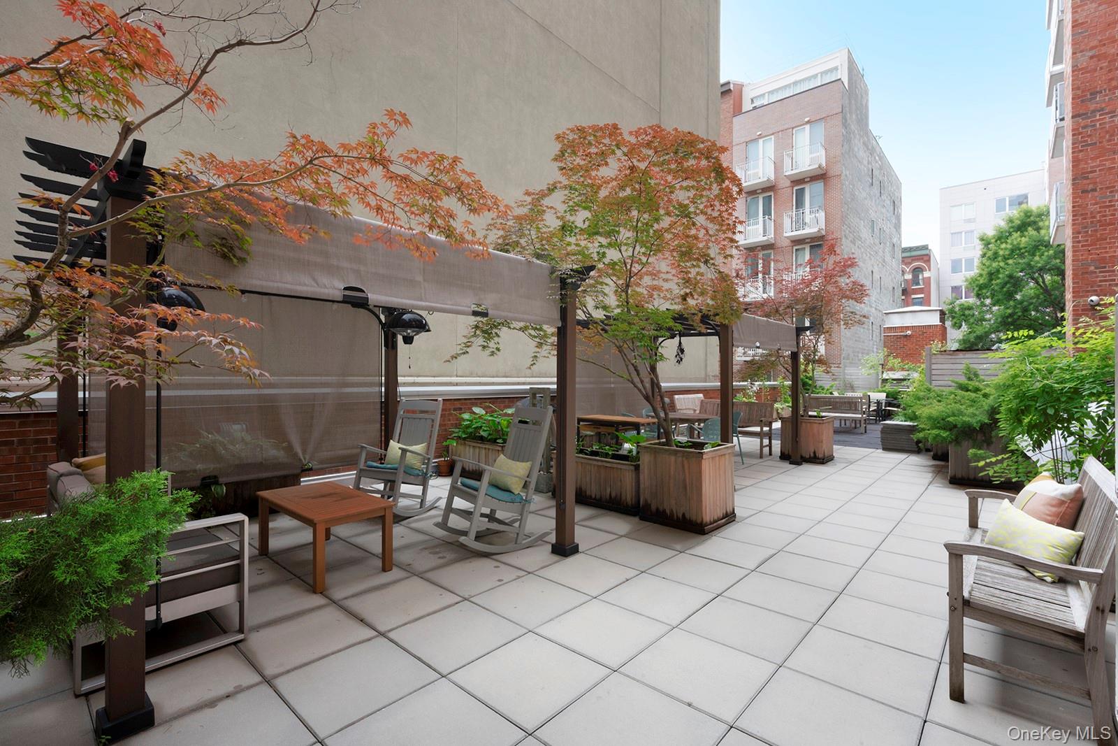 #15 photo, 2280 Frederick Douglass Boulevard, マンハッタン New York (Manhattan) , NY 10027