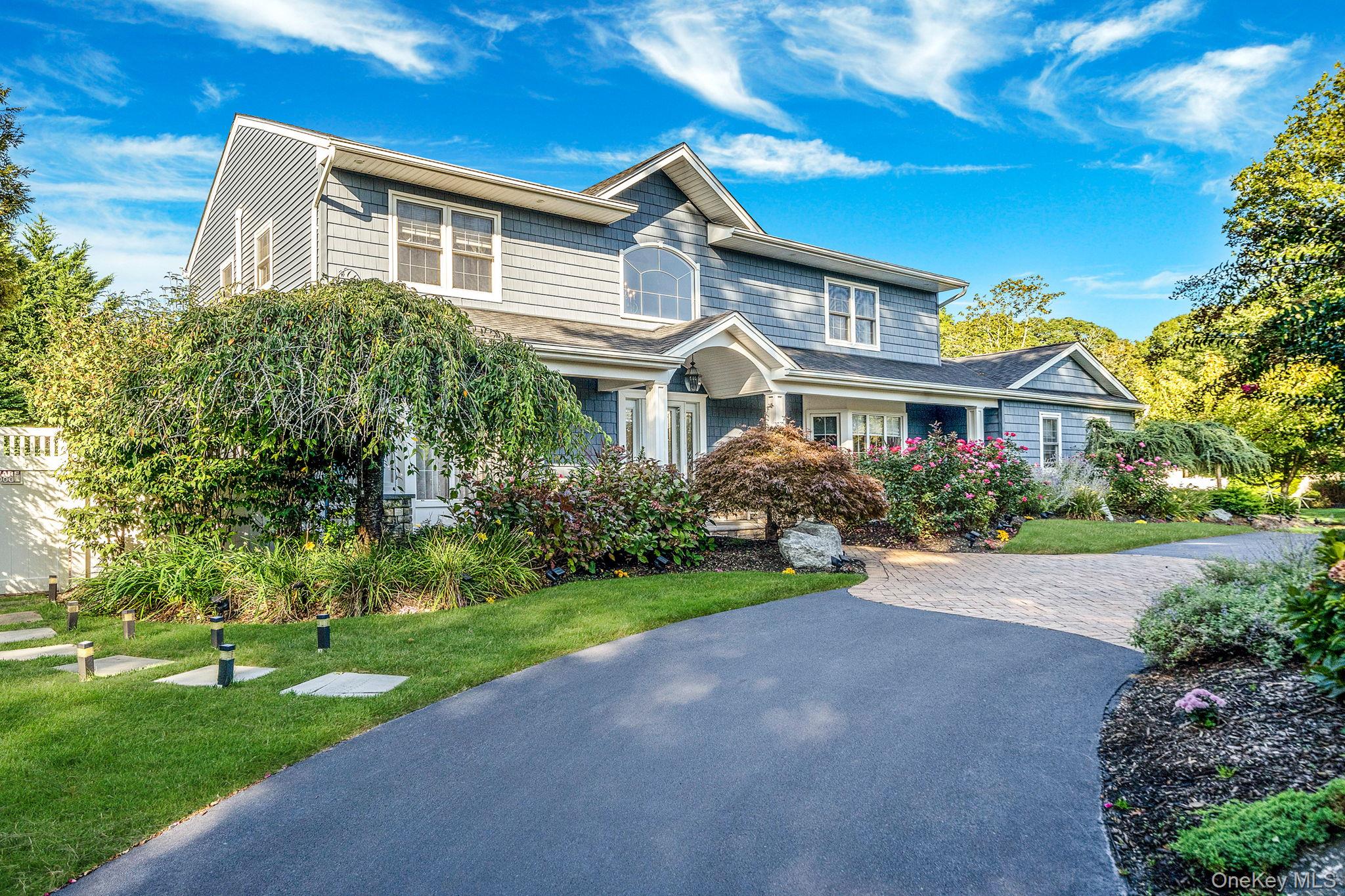 #1 photo, 31 Dillon Drive, 东长岛 Dix小山 Dix Hills , NY 11746