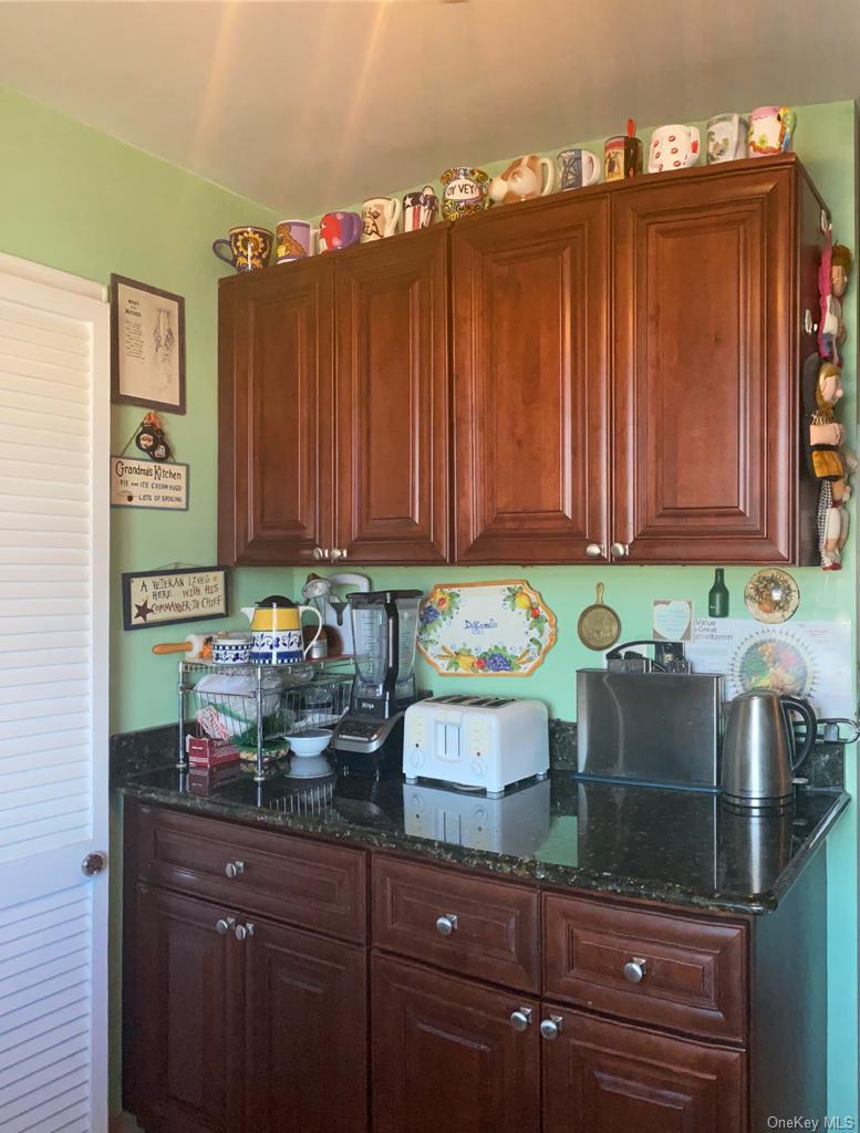 #14 photo, 61-20 Grand Central Parkway, クイーンズ区 Forest Hills , NY 11375