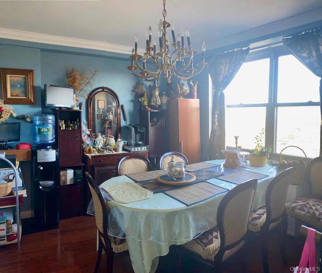 #15 photo, 61-20 Grand Central Parkway, クイーンズ区 Forest Hills , NY 11375