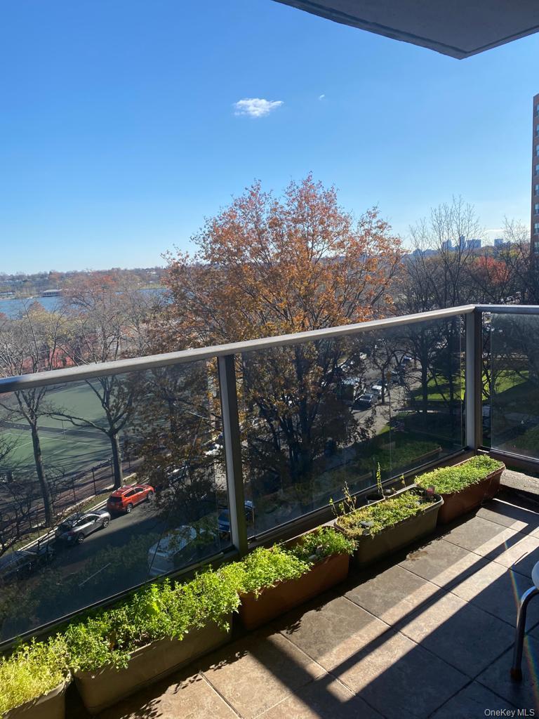 #16 photo, 61-20 Grand Central Parkway, クイーンズ区 Forest Hills , NY 11375