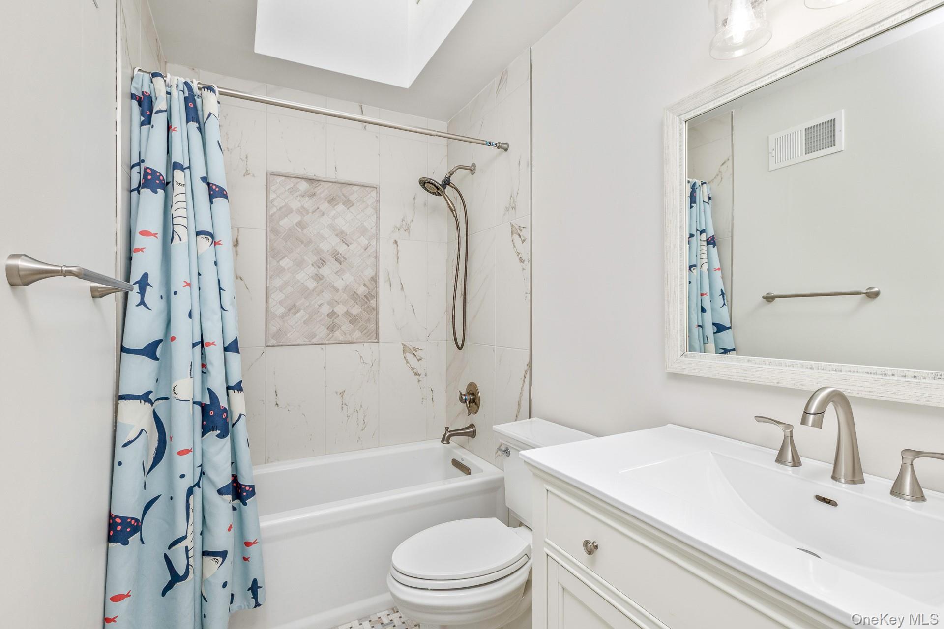 #18 photo, 1 Summit Trail, Nissequogue , NY 11780