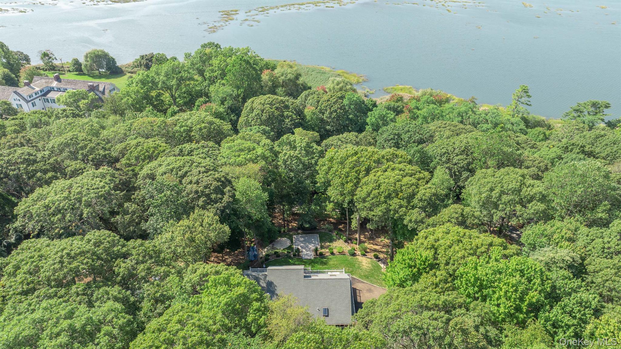 #2 photo, 1 Summit Trail, Nissequogue , NY 11780