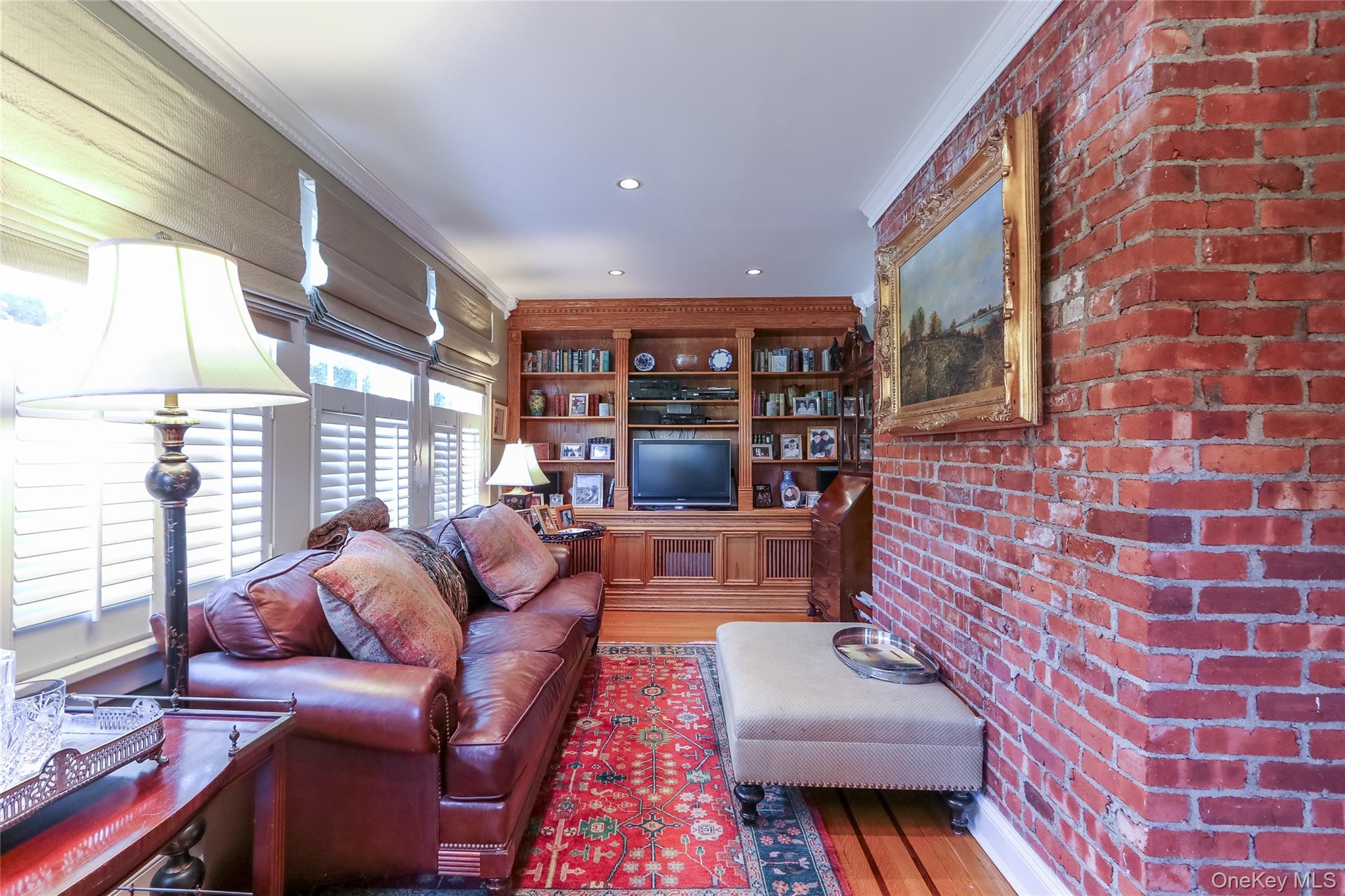 #19 photo, 169 Hempstead Avenue, Rockville Centre , NY 11570