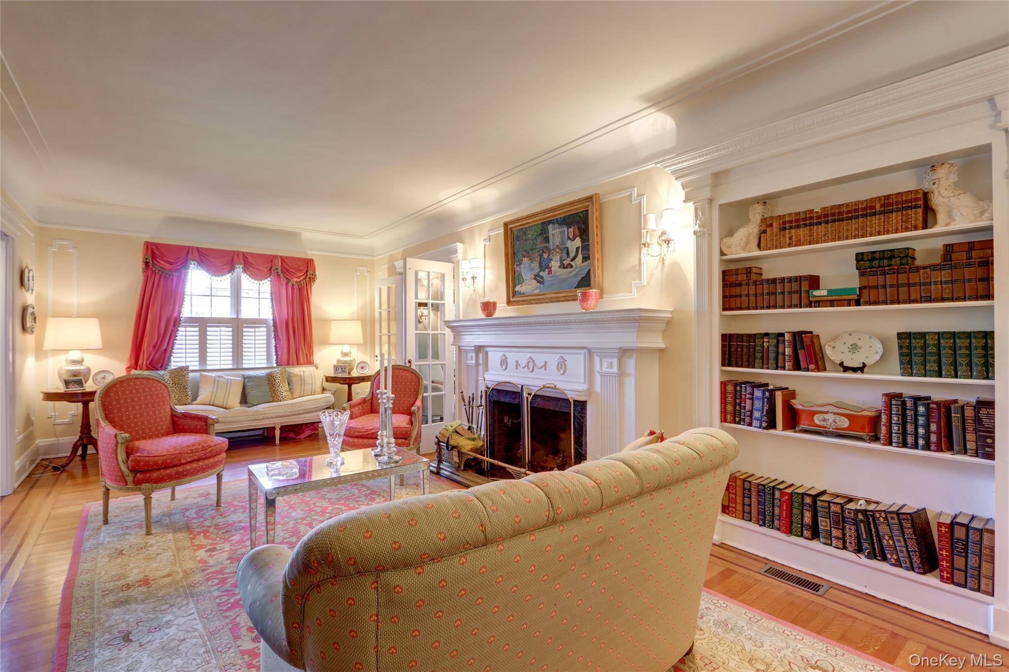 #6 photo, 169 Hempstead Avenue, Rockville Centre , NY 11570