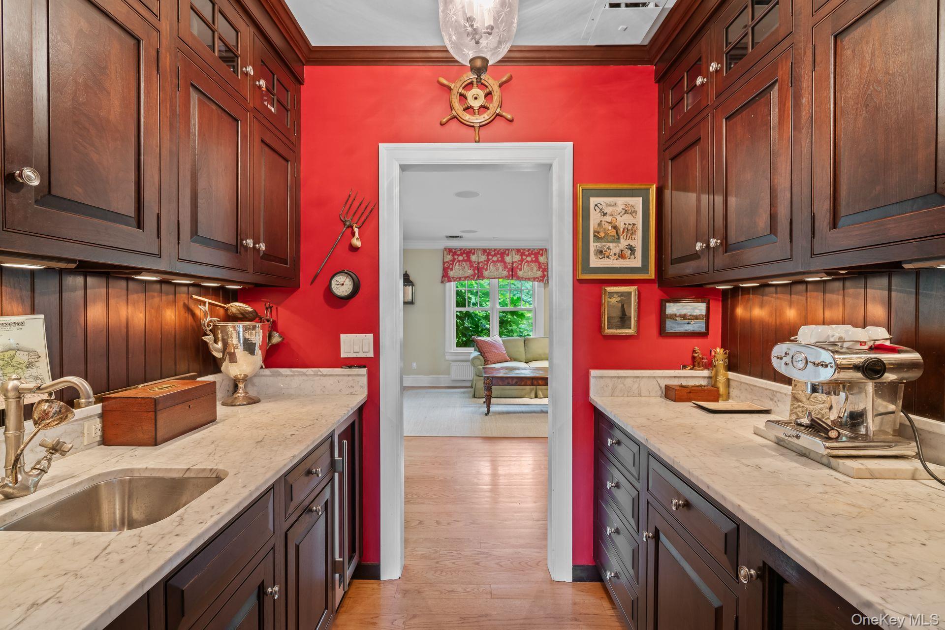 #5 photo, 1 Beardsley Lane, Lloyd Harbor , NY 11743