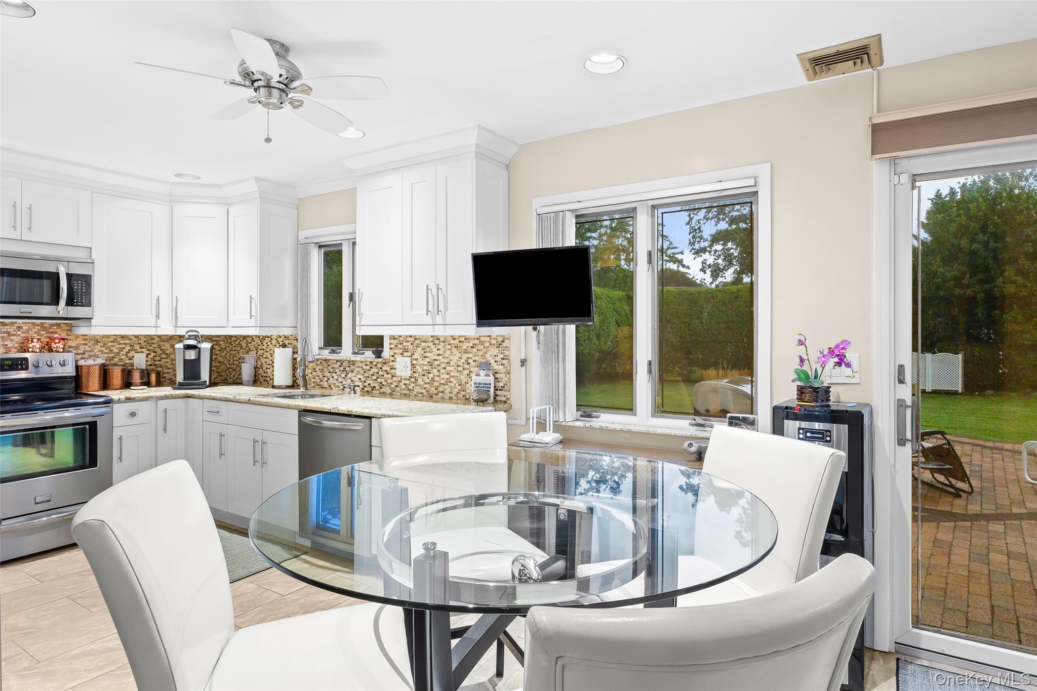 #11 photo, 3503 Steven Road, Baldwin , NY 11510