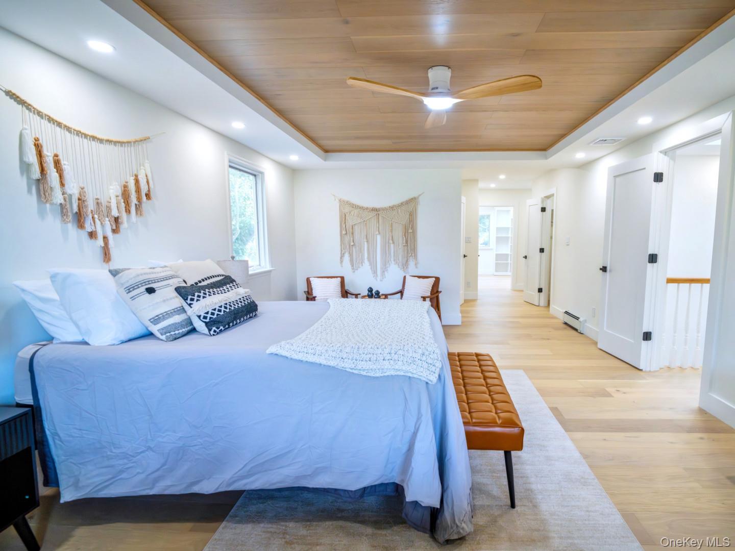 #17 photo, 18 Durham Drive, Dix Hills , NY 11746