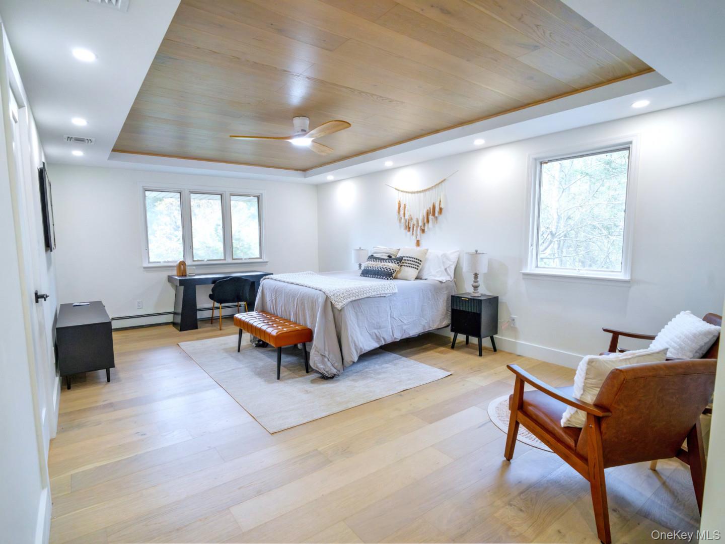 #18 photo, 18 Durham Drive, Dix Hills , NY 11746