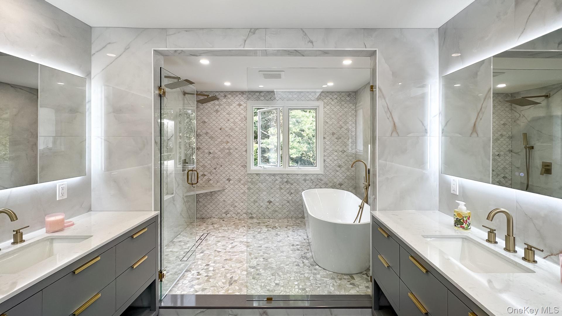 #19 photo, 18 Durham Drive, Dix Hills , NY 11746