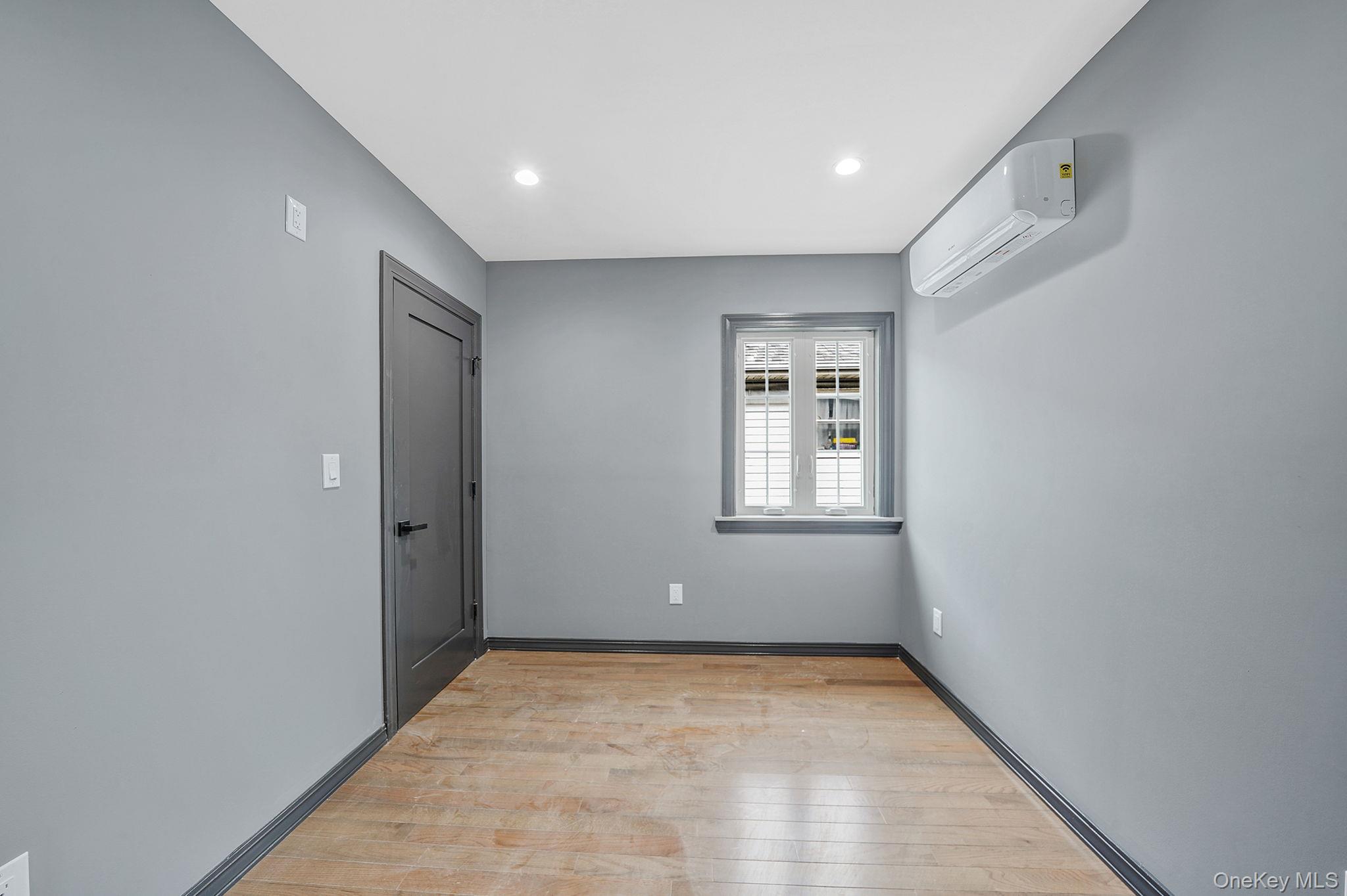 #16 photo, 139-11 Linden Boulevard, Jamaica , NY 11436