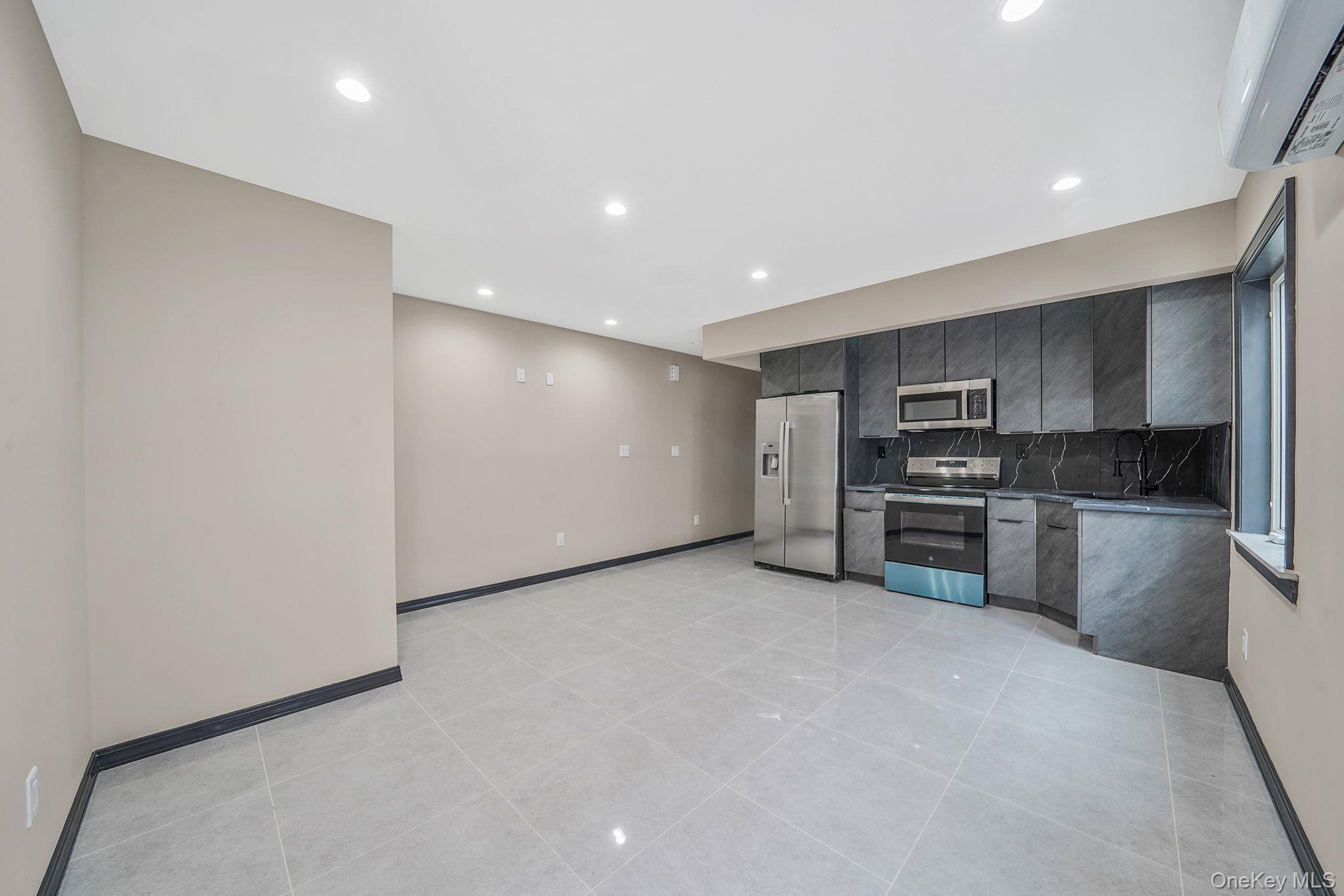 #4 photo, 139-11 Linden Boulevard, Jamaica , NY 11436