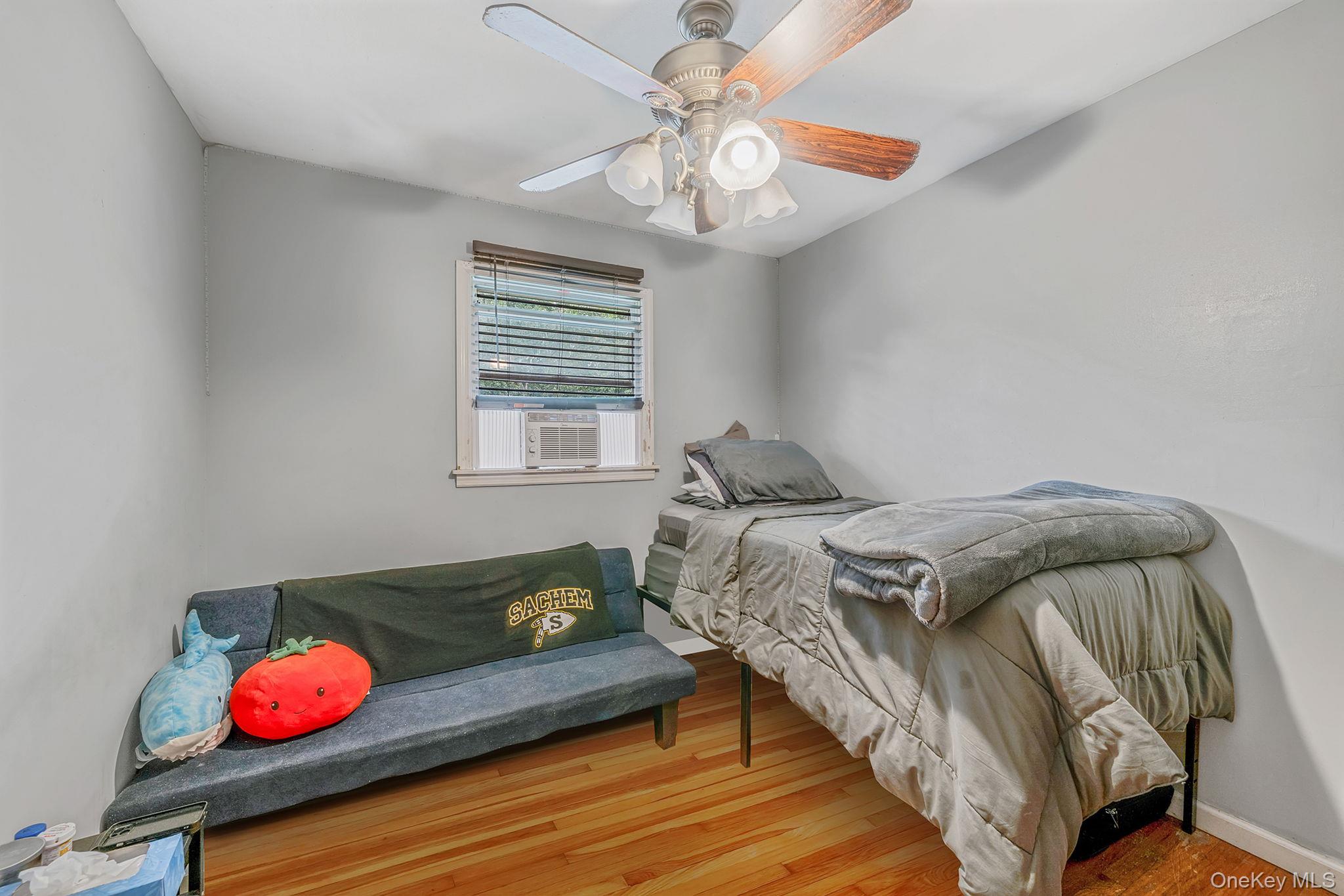 #15 photo, 20 Kirby Lane, सफ़ोक काउंटी Lake Ronkonkoma , NY 11779