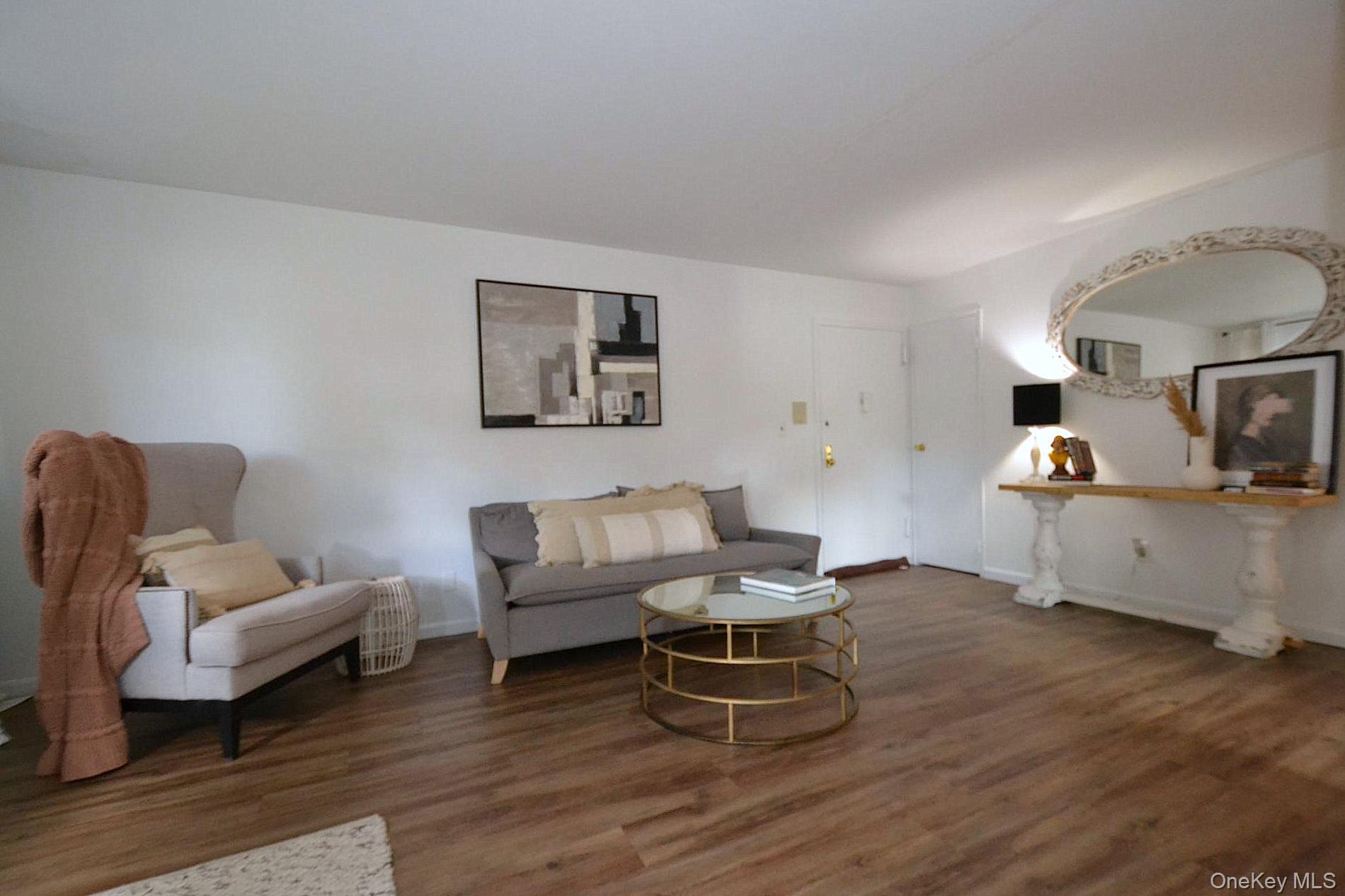 #11 photo, 71 Adams Road, Central Islip , NY 11722