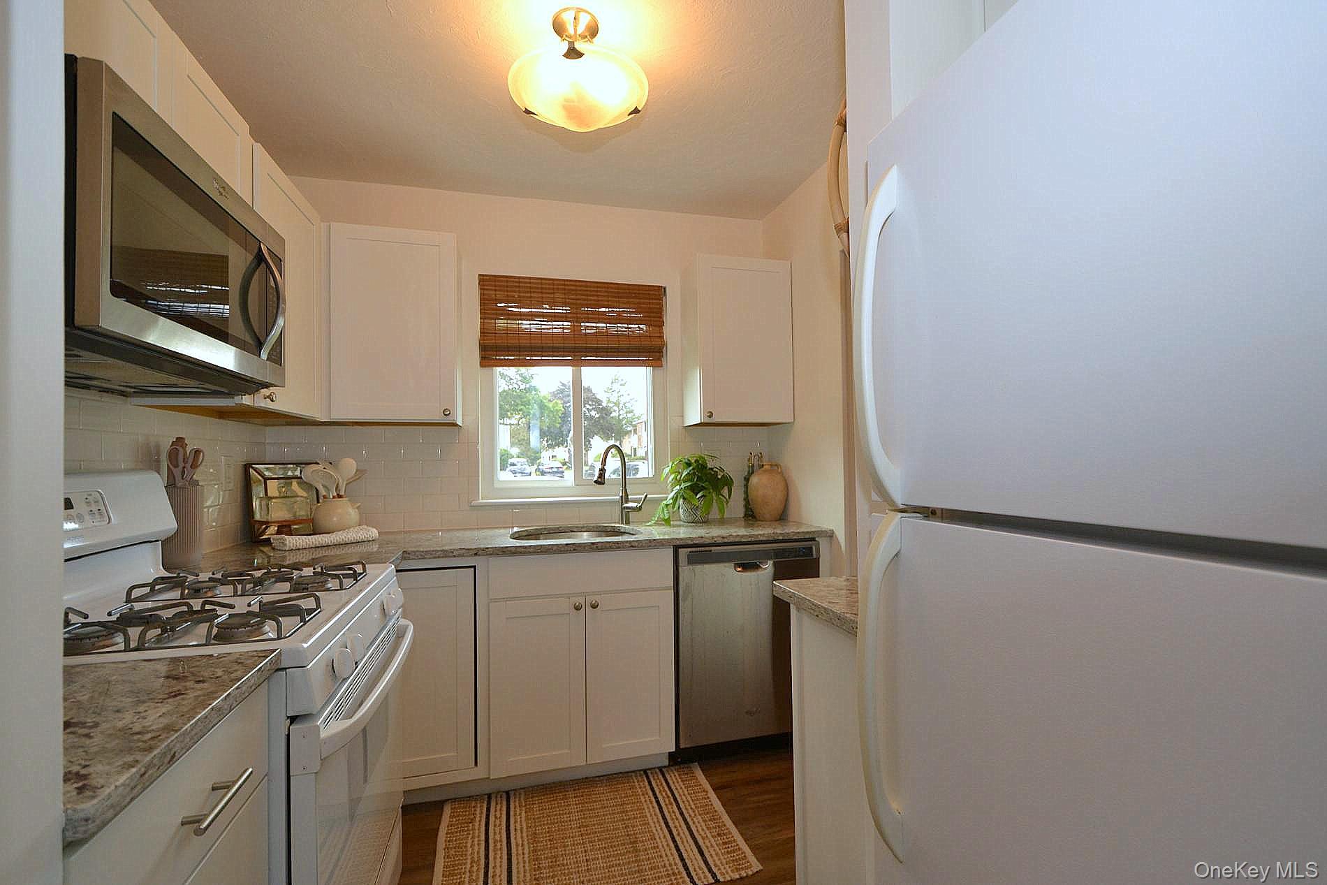 #5 photo, 71 Adams Road, Central Islip , NY 11722