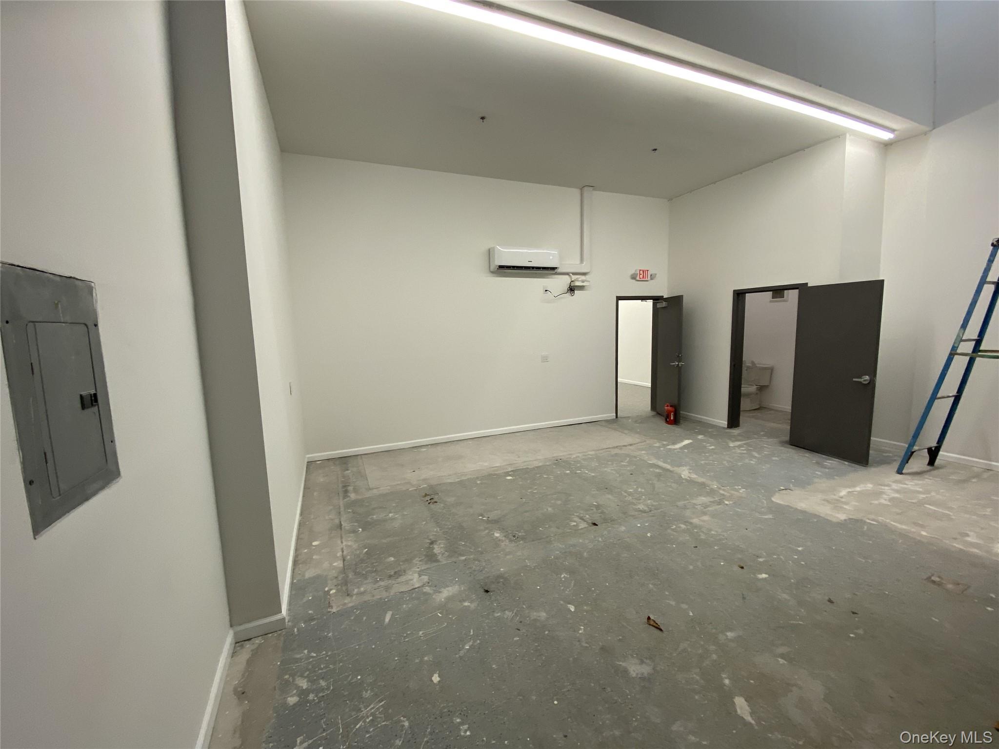 #9 photo, 301 Route 17, Hillburn , NY 10931