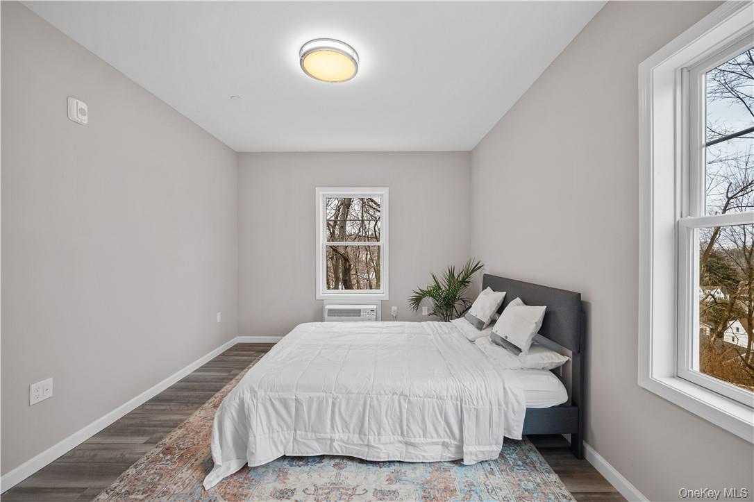 #8 photo, 108 N Kensico Avenue, White Plains , NY 10604