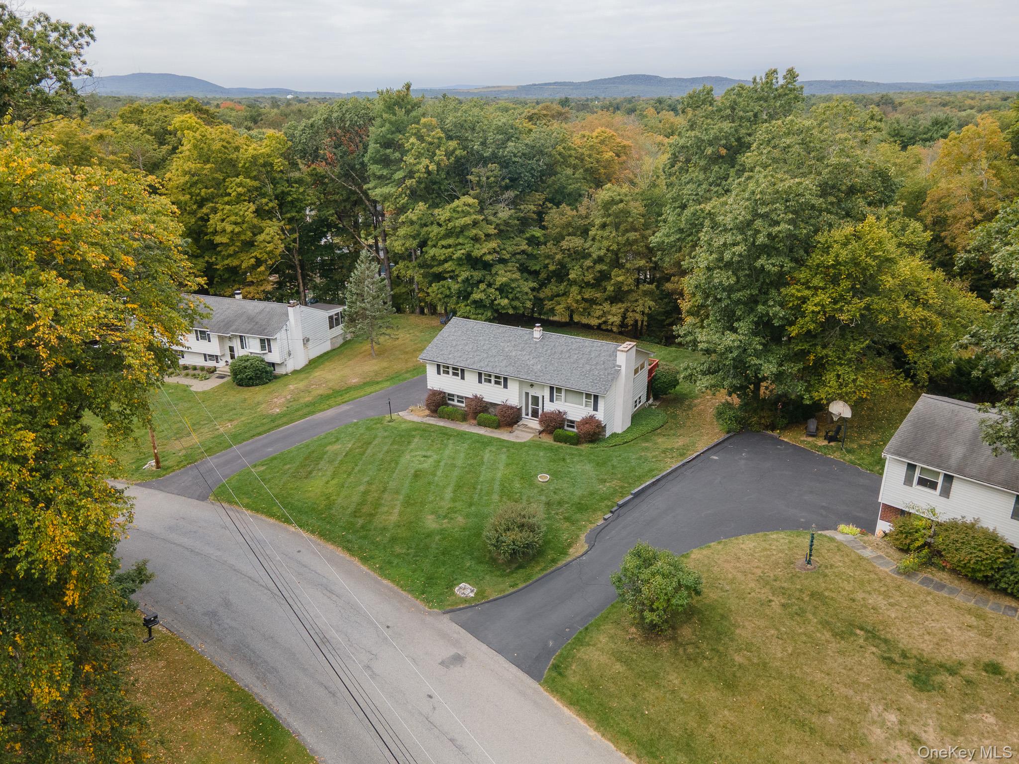 #2 photo, 30 Richard Road, Hyde Park , NY 12538