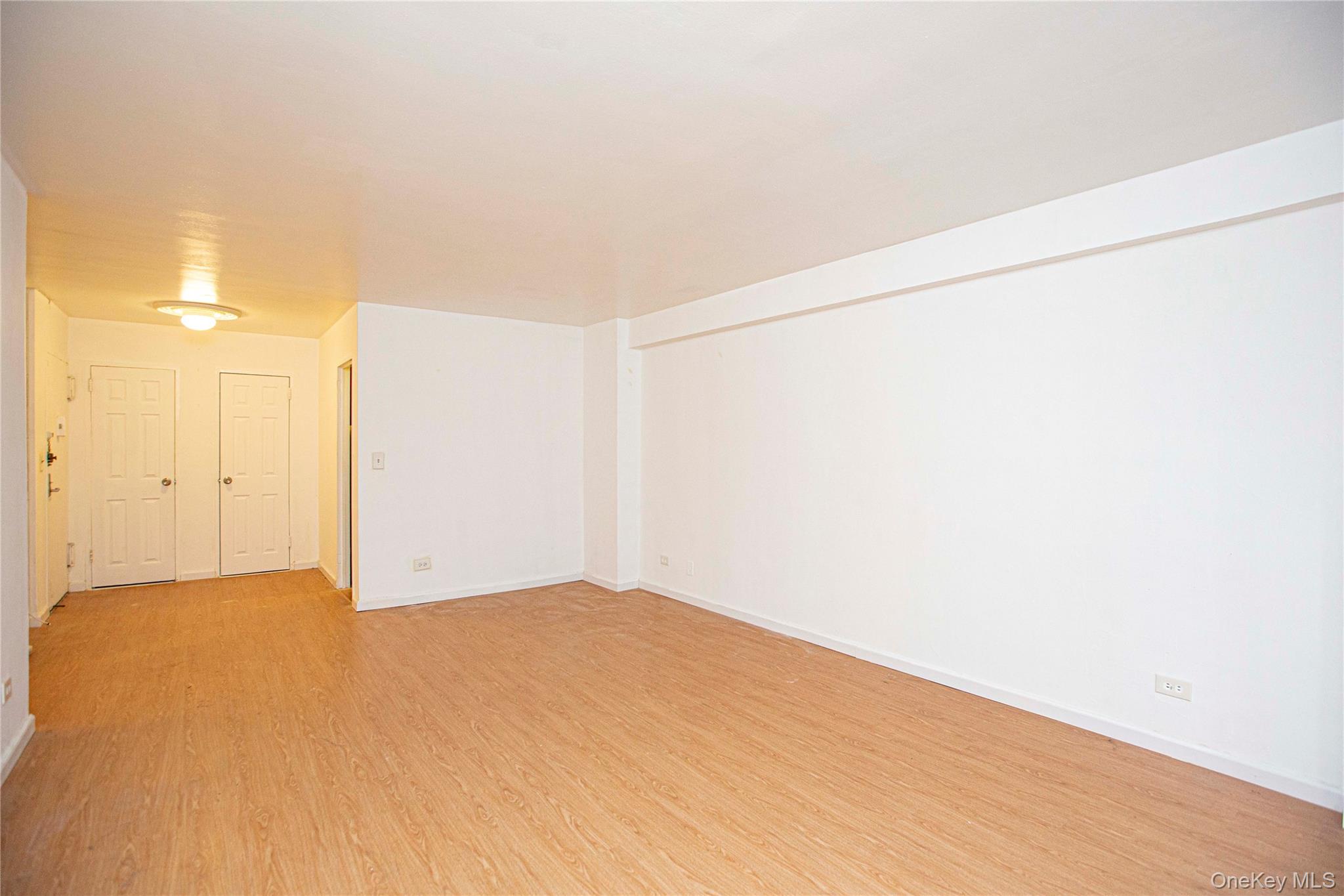 #4 photo, 330 East 49th Street, 曼哈顿 中城东区 New York (Manhattan) , NY 10017