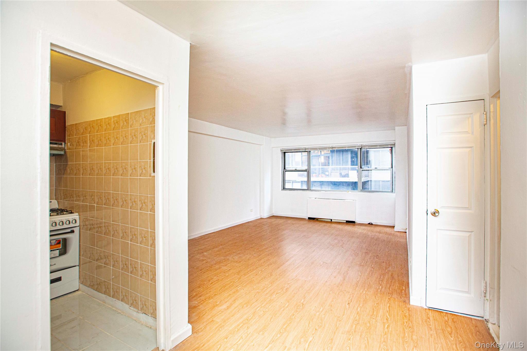 #6 photo, 330 East 49th Street, 曼哈顿 中城东区 New York (Manhattan) , NY 10017