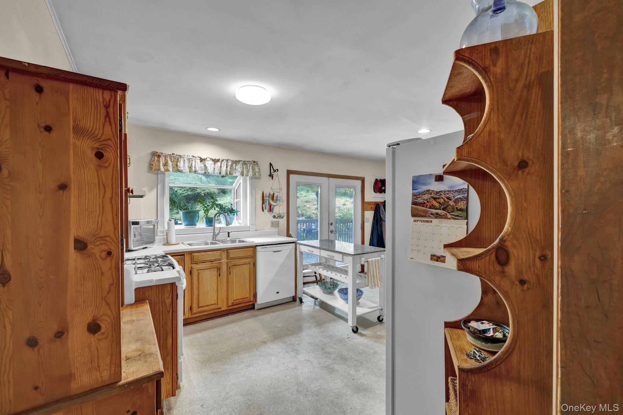 #15 photo, 352 Old Route 22, Wassaic , NY 12592