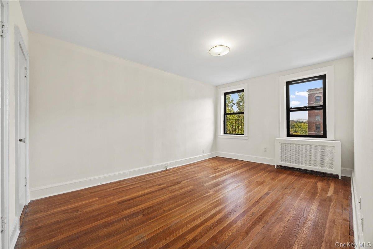 #14 photo, 312 Main Street, White Plains , NY 10601