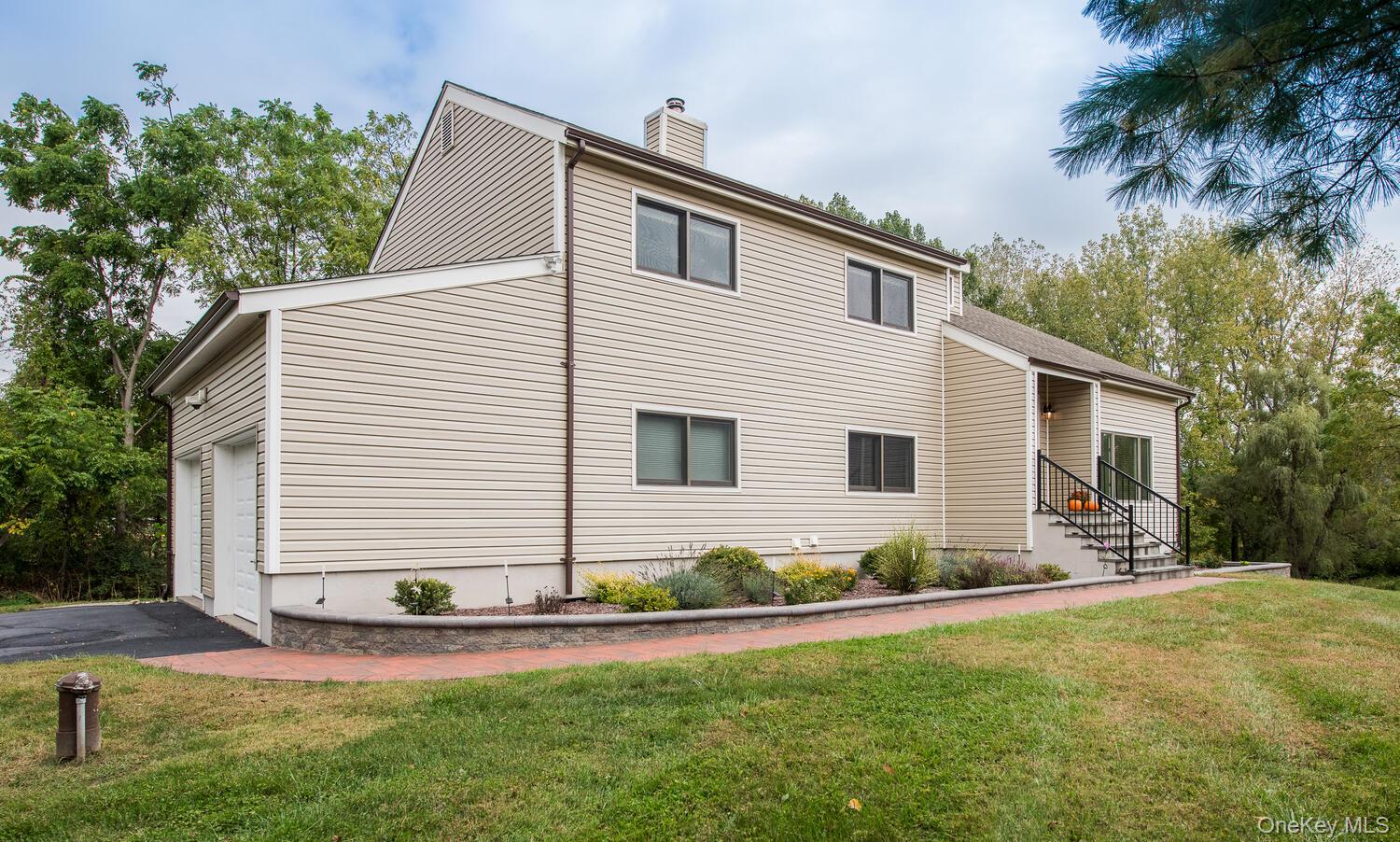 #4 photo, 3 Lisa Court, Patterson , NY 12563