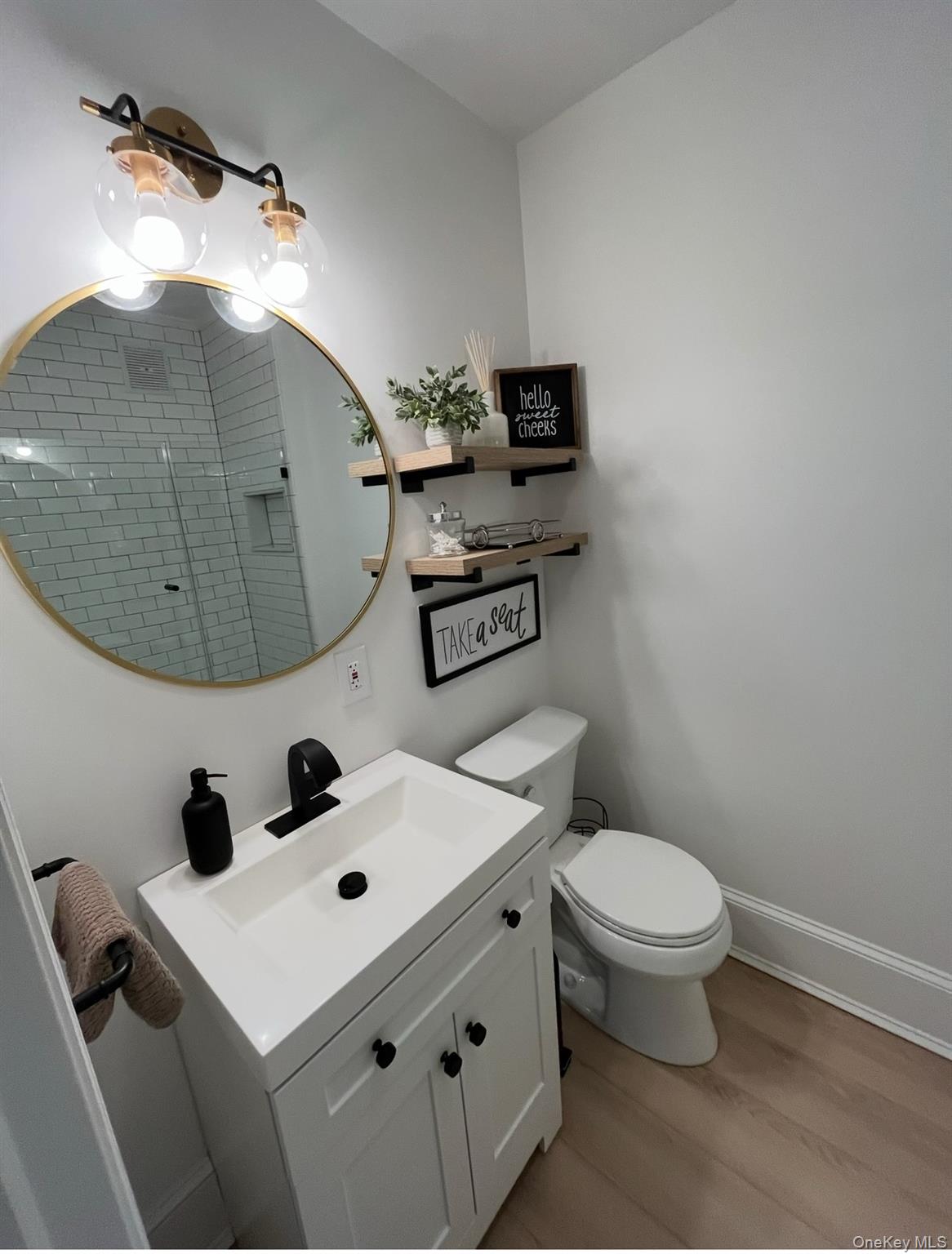 #10 photo, 1054 Main Street, Fishkill , NY 12524