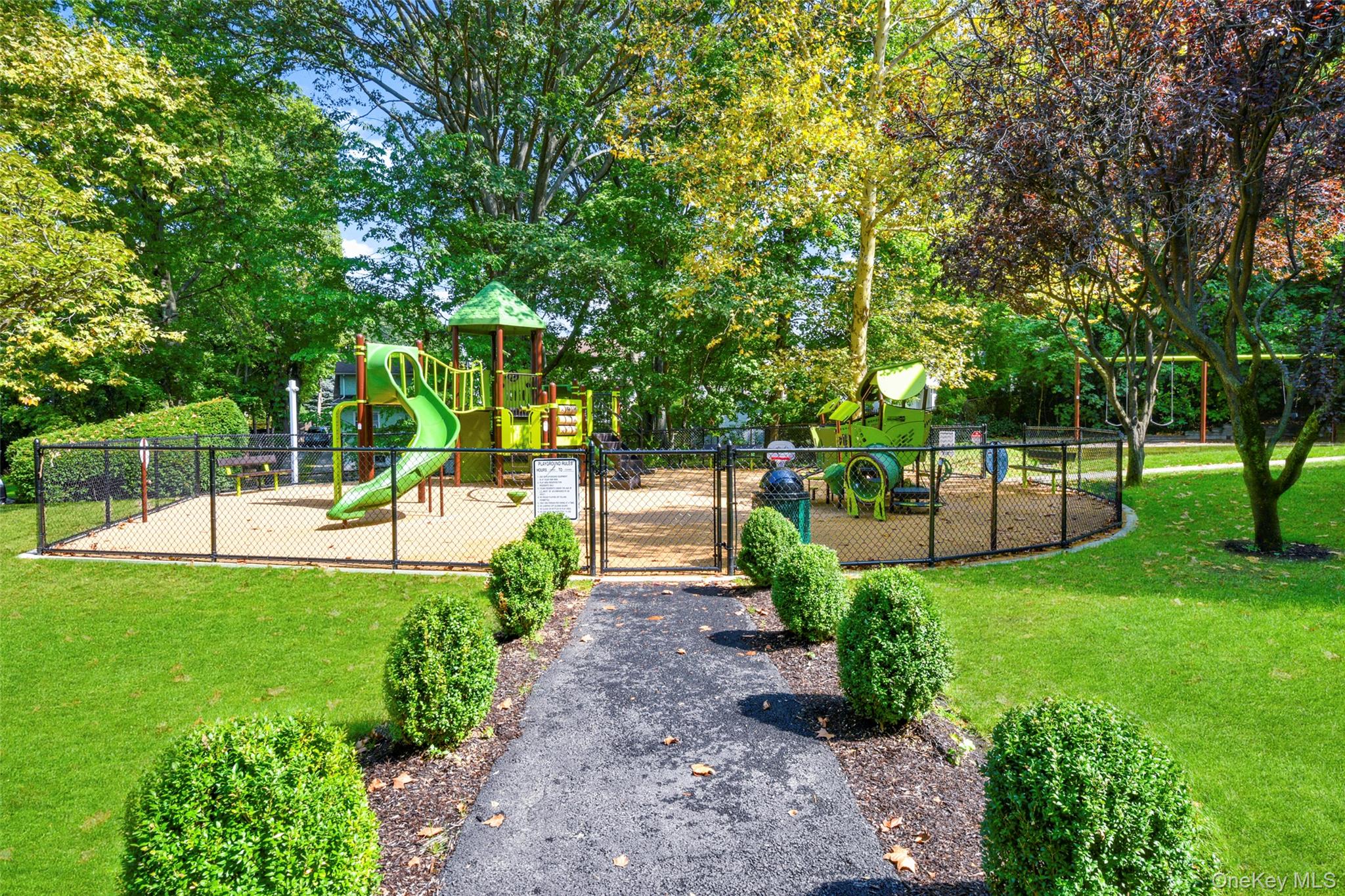 #20 photo, 315 Palmer Terrace, Mamaroneck , NY 10543