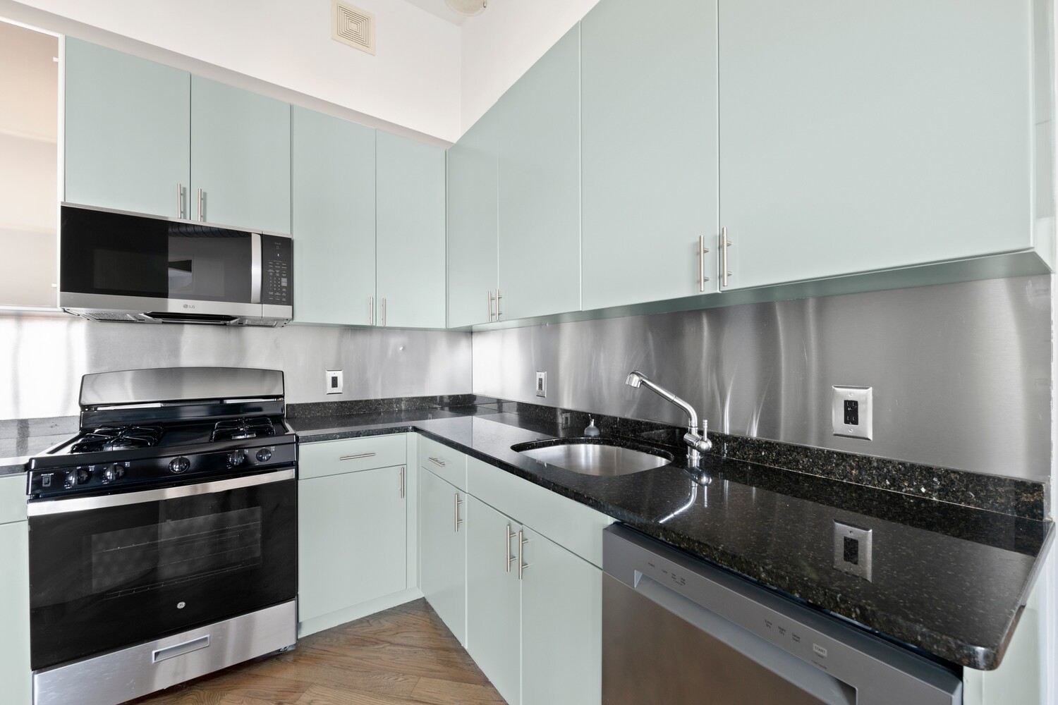 #8 photo, 176 JOHNSON Street, ブルックリン区 Downtown Brooklyn , NY 11201