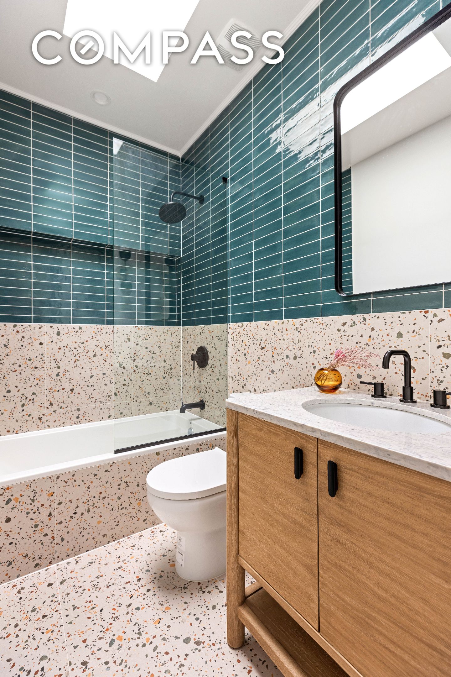 #12 photo, 640 Prospect Place, ブルックリン区 Crown Heights , NY 11216