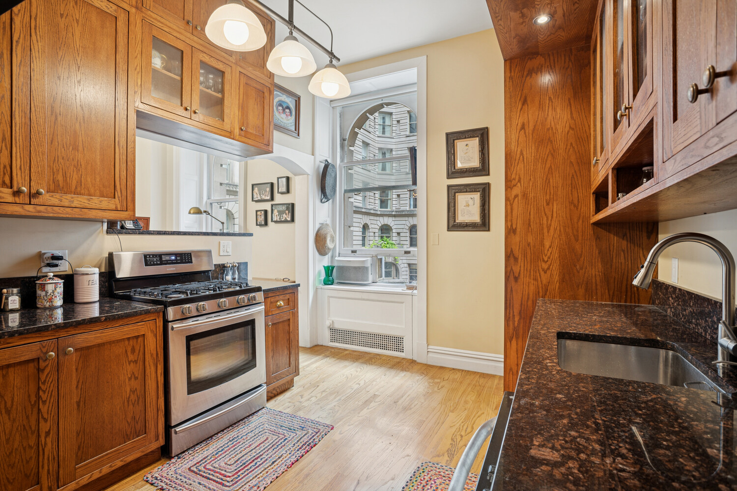 #7 photo, 390 W END Avenue, Upper West Side , NY 10024