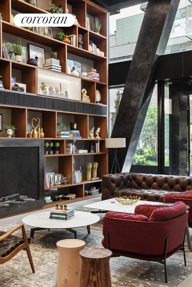 #10 photo, New York City, Hells Kitchen , NY 10036