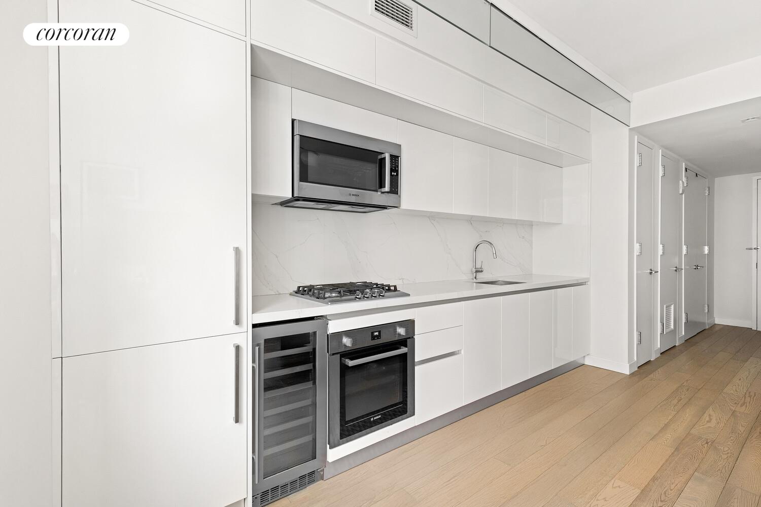 #5 photo, New York City, Hells Kitchen , NY 10036