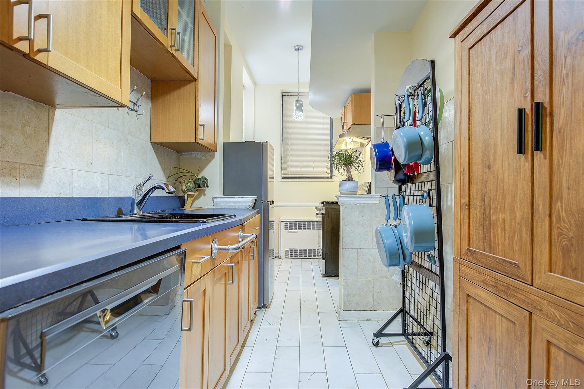 #12 photo, 67-35 Yellowstone Boulevard, クイーンズ区 Forest Hills , NY 11375