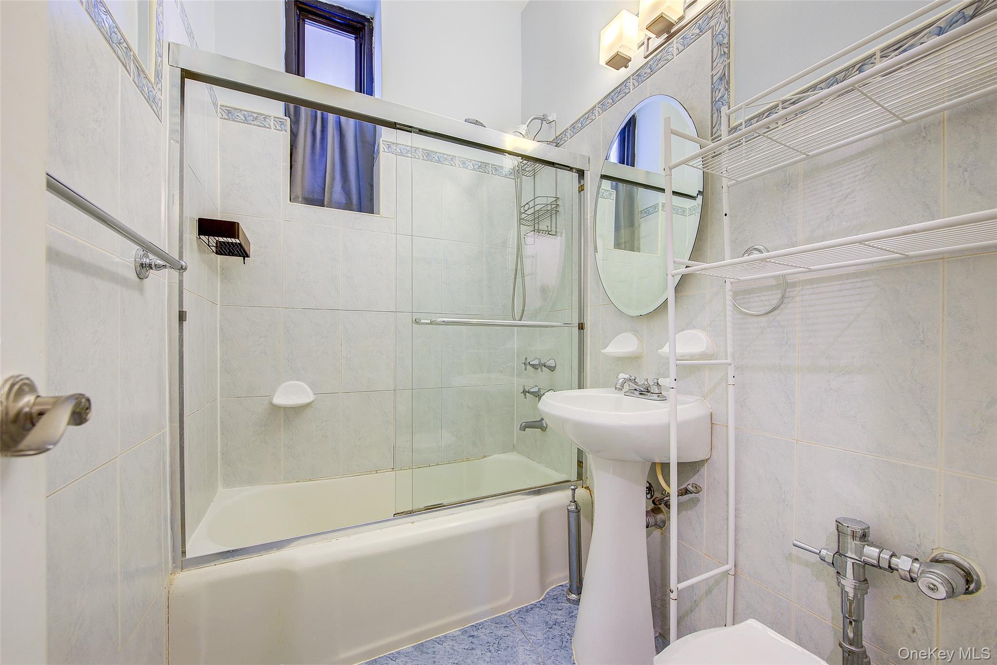 #17 photo, 67-35 Yellowstone Boulevard, クイーンズ区 Forest Hills , NY 11375