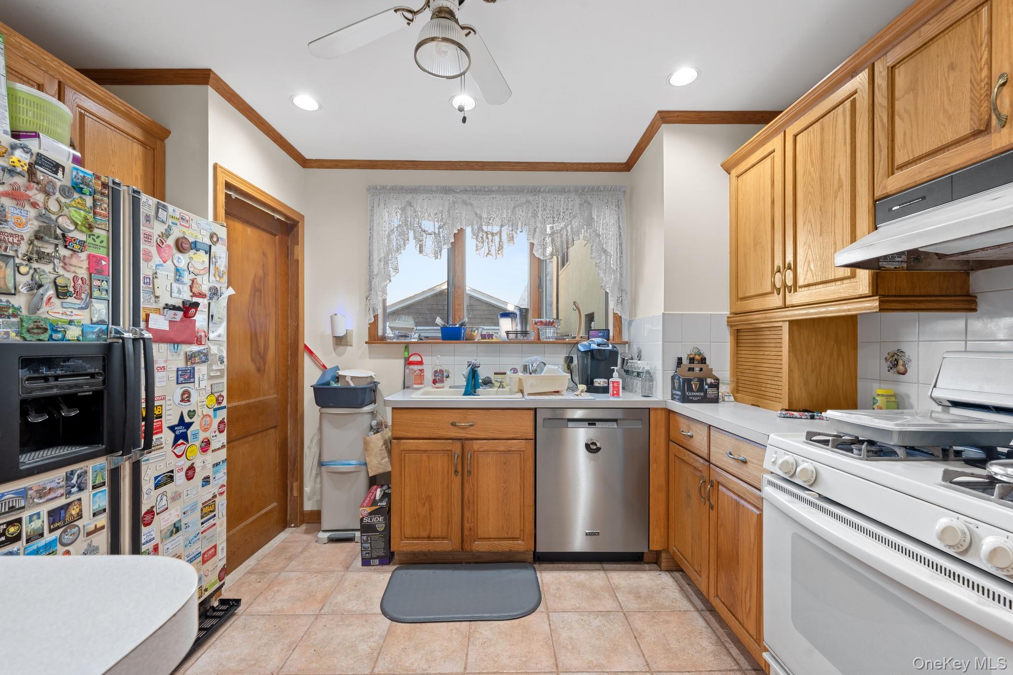 #6 photo, 77-61 79th Place, Glendale , NY 11385