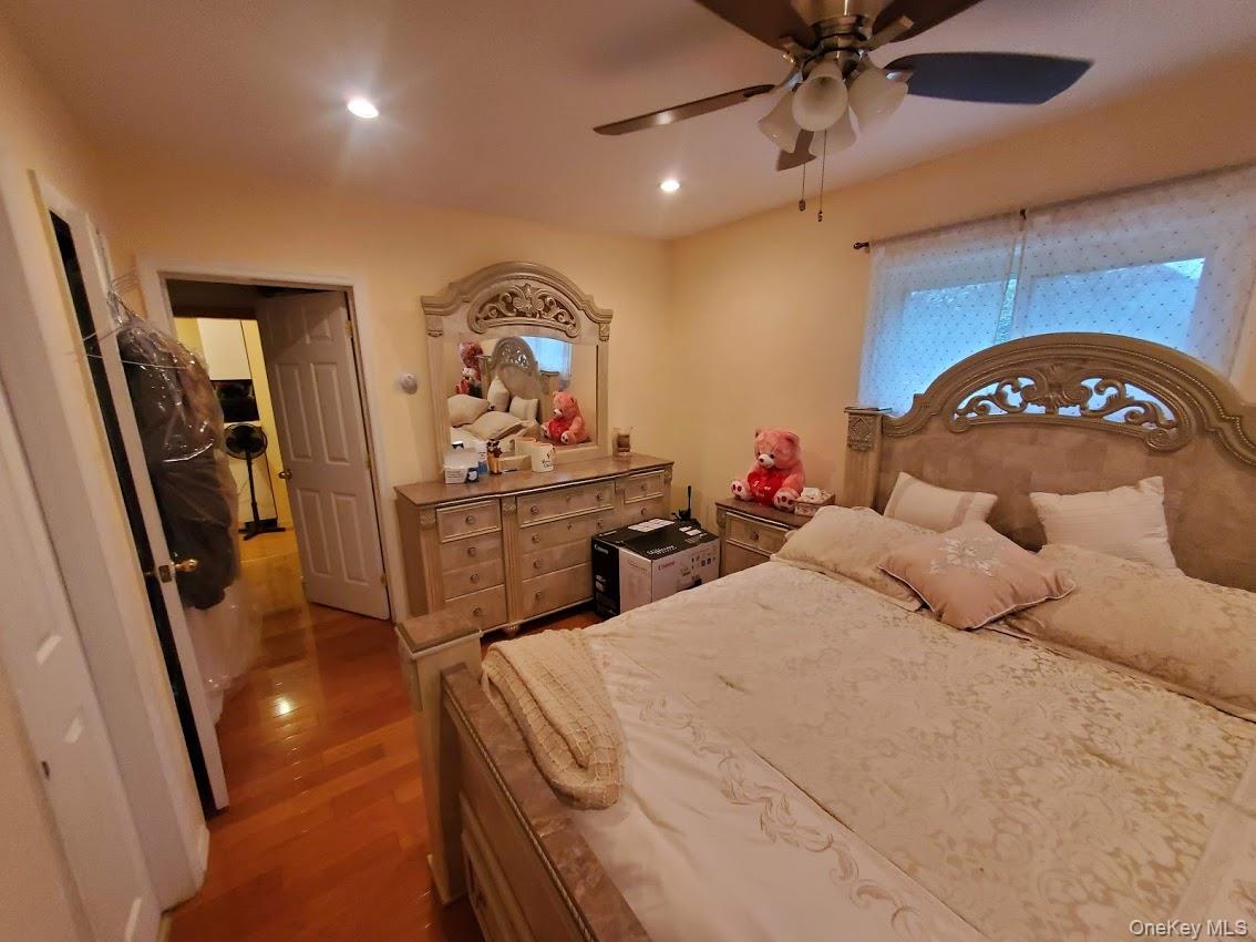 #13 photo, 83 Kraemer Street, Hicksville , NY 11801