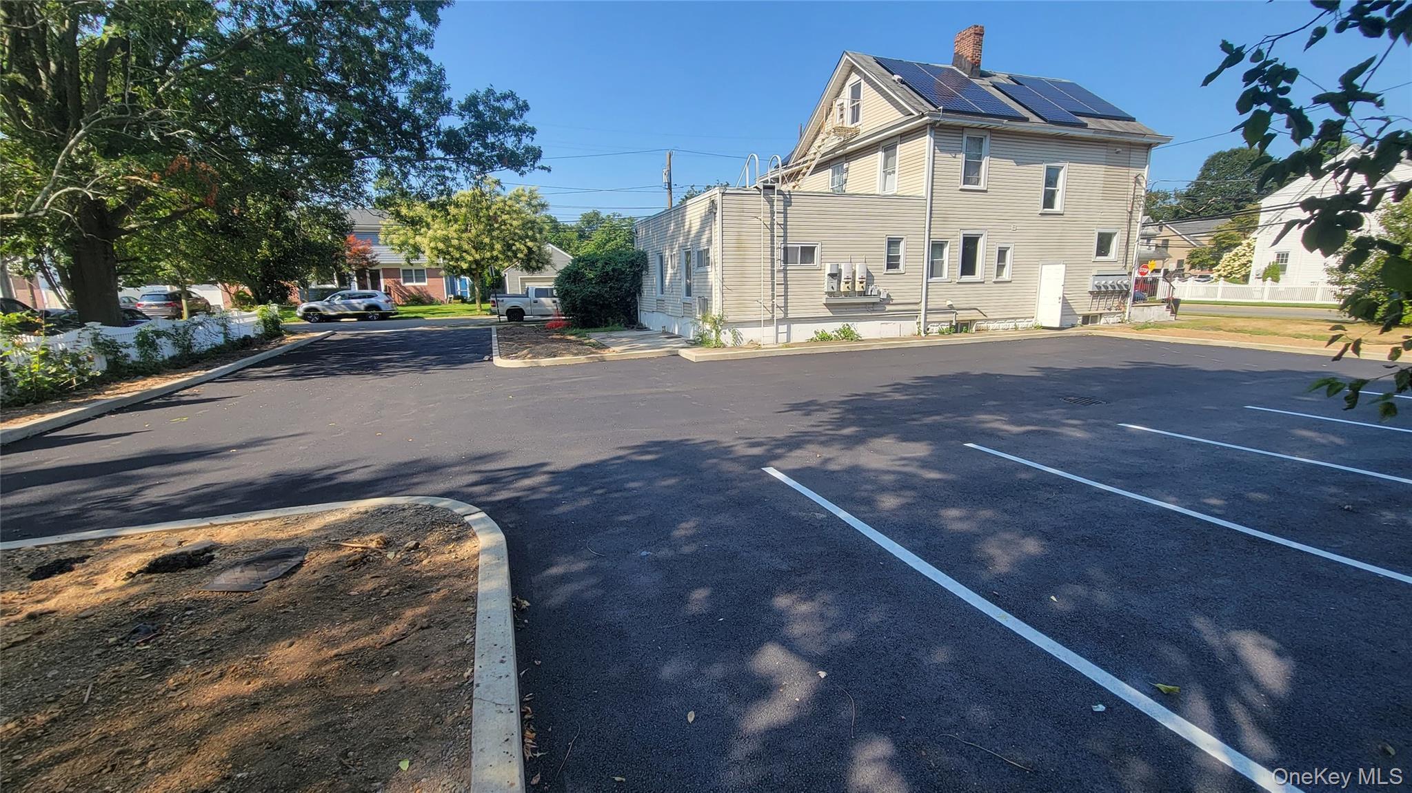 #3 photo, 83 Kraemer Street, Hicksville , NY 11801