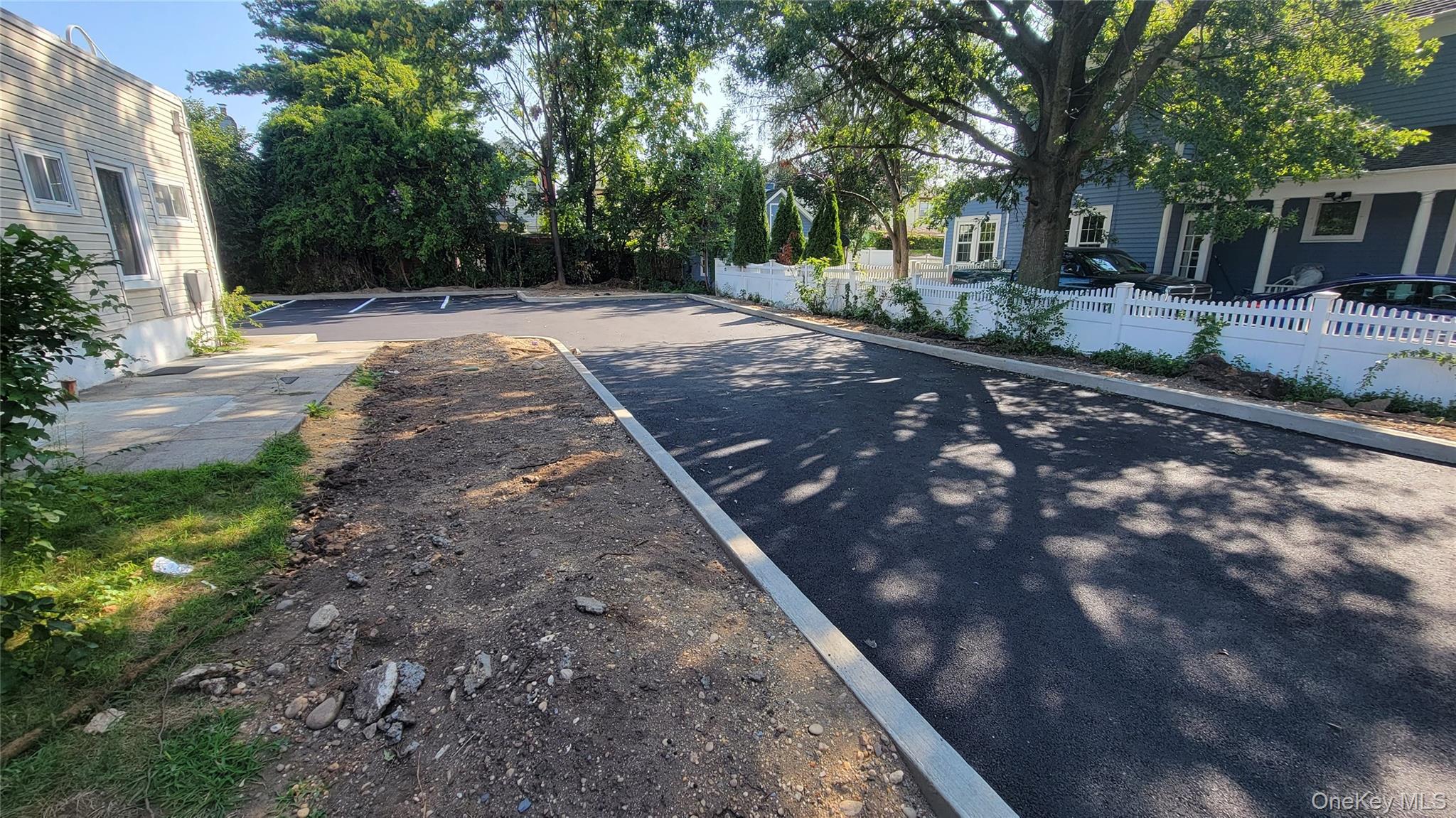 #5 photo, 83 Kraemer Street, Hicksville , NY 11801