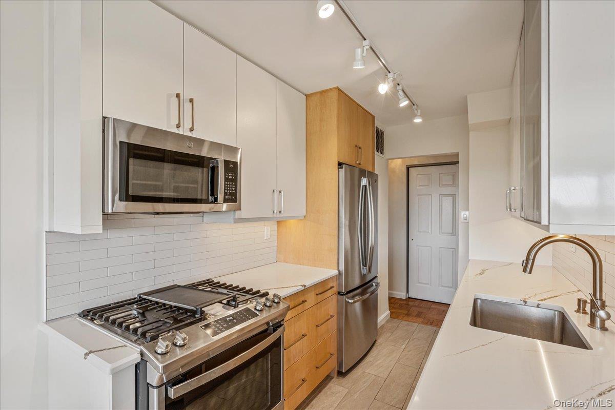 #1 photo, 18-15 215th Street, Bayside , NY 11360