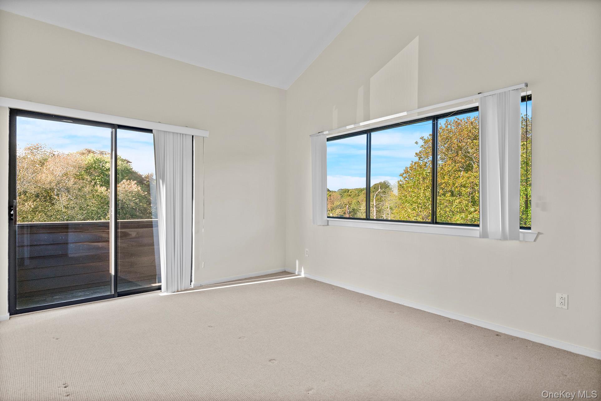 #15 photo, 59 Watchogue Avenue Watchogue Avenue, サフォーク郡 East Moriches , NY 11940