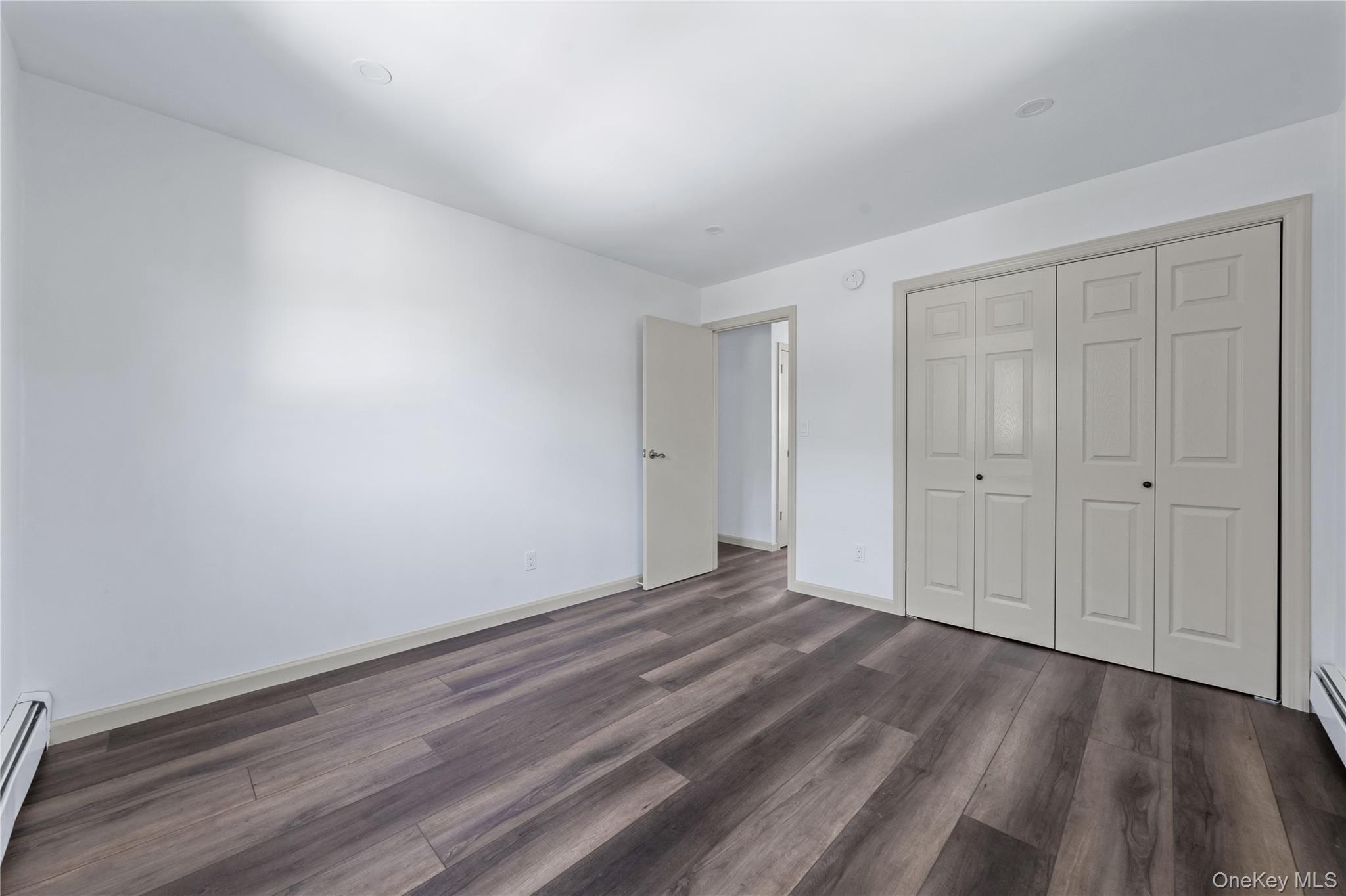 #14 photo, 1 Pequot Avenue, Port Washington , NY 11050