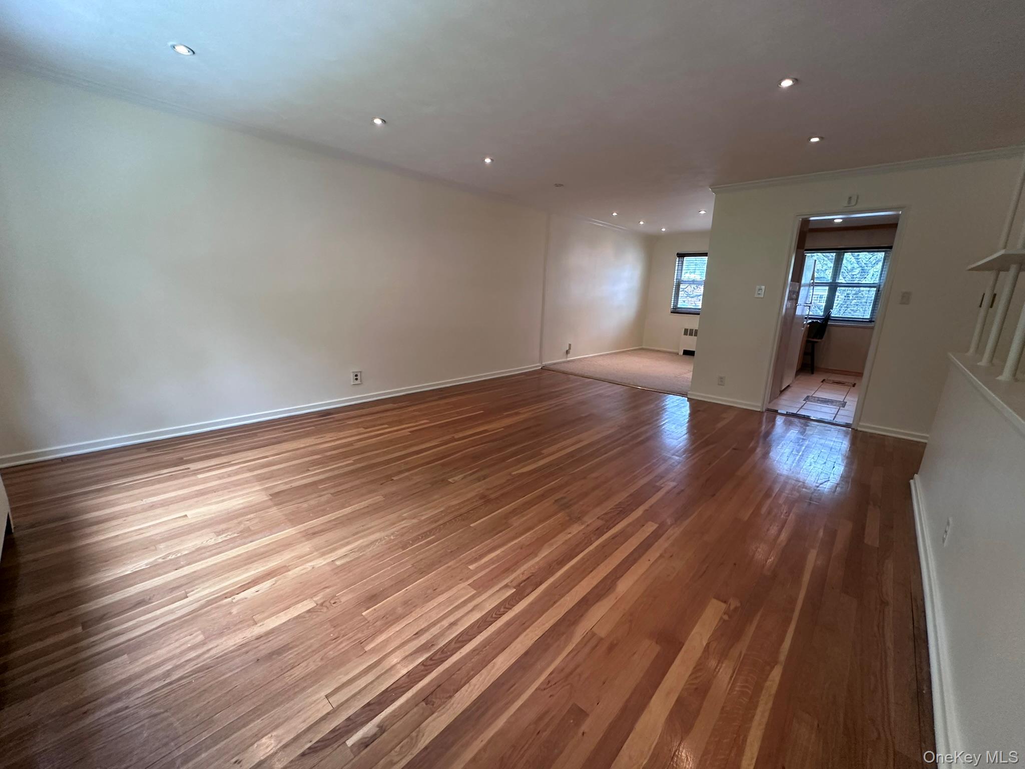 #11 photo, 15-27 212 Street, クイーンズ区 Bayside , NY 11360