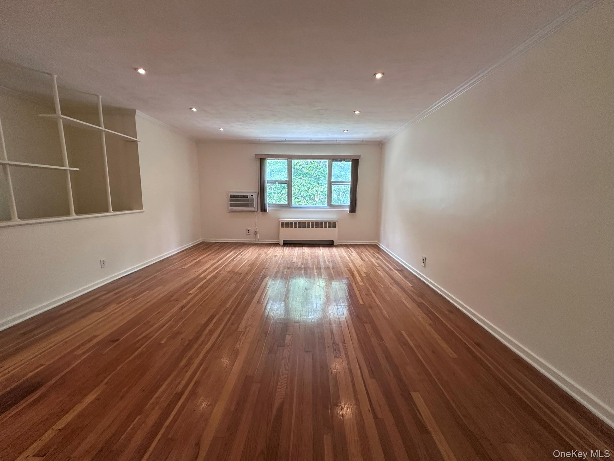 #14 photo, 15-27 212 Street, クイーンズ区 Bayside , NY 11360