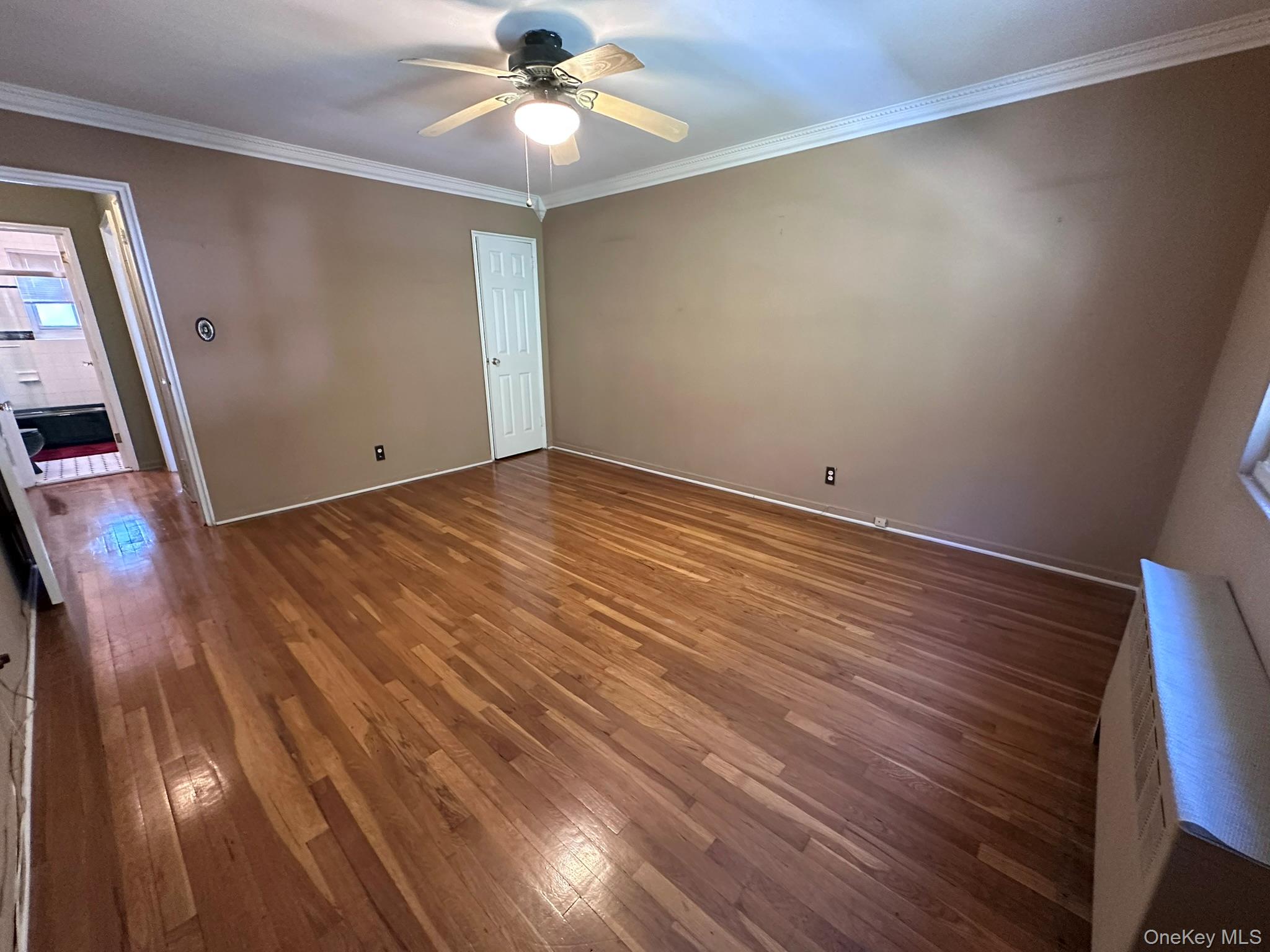 #16 photo, 15-27 212 Street, クイーンズ区 Bayside , NY 11360