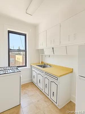 #2 photo, 23-17 Steinway Street, Astoria , NY 11105