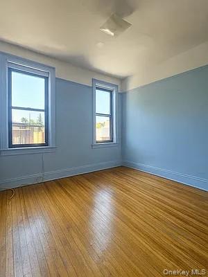 #4 photo, 23-17 Steinway Street, Astoria , NY 11105