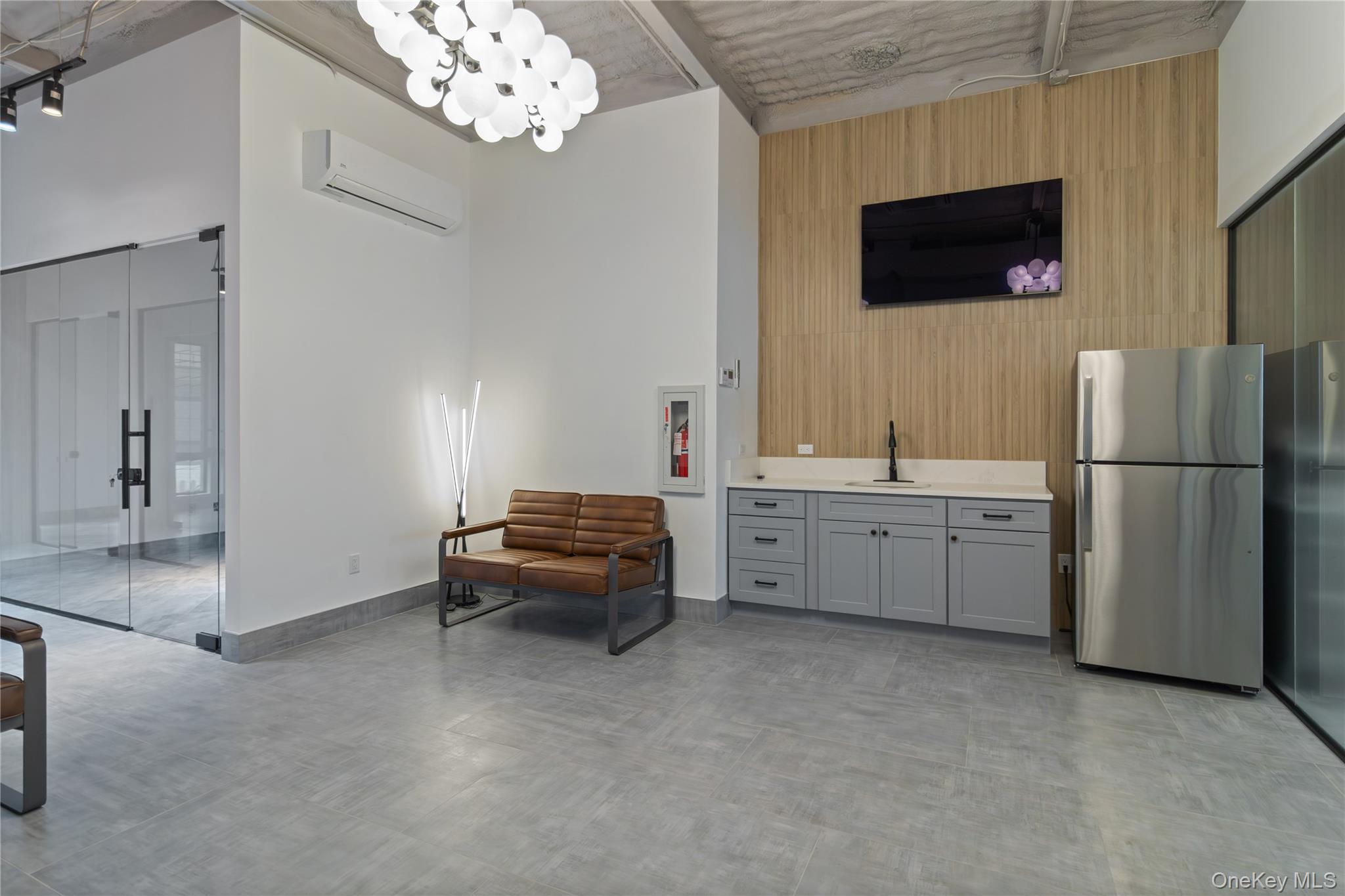 #11 photo, 1508 Stillwell Avenue, Bronx , NY 10461